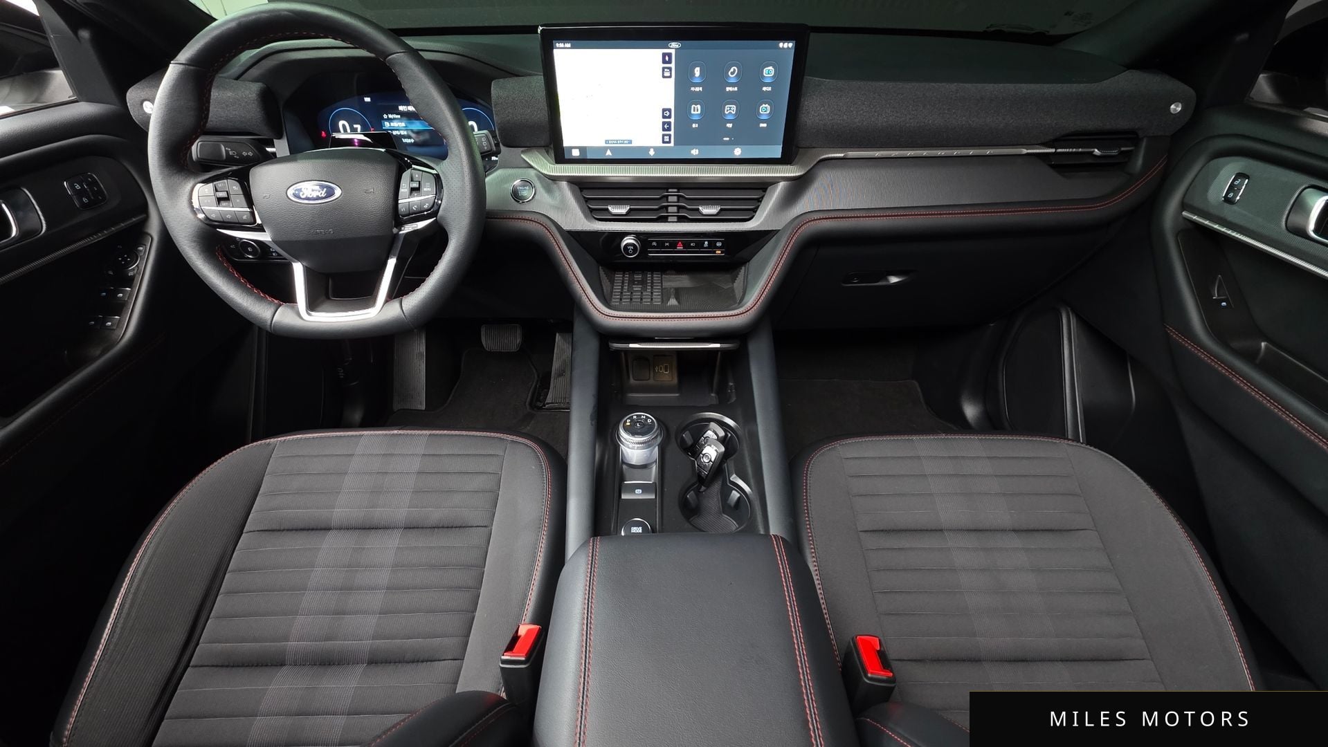 Ford Explorer 2025 — миниатюра 7