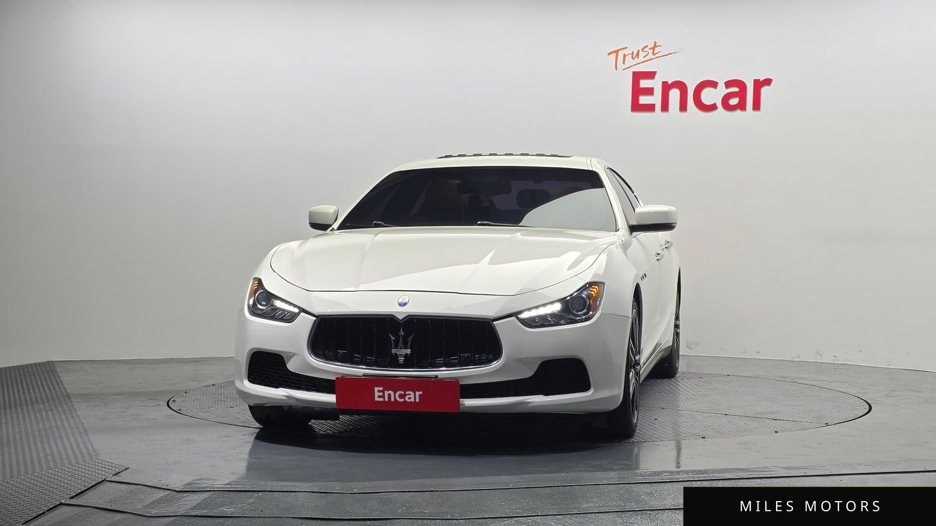 Maserati Ghibli 2015 — миниатюра 3