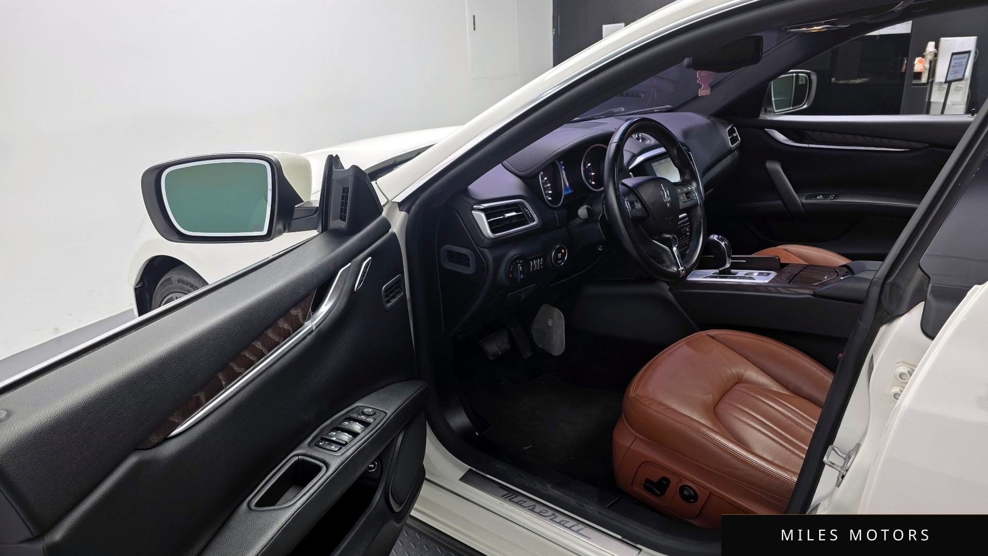 Maserati Ghibli 2015 — миниатюра 10