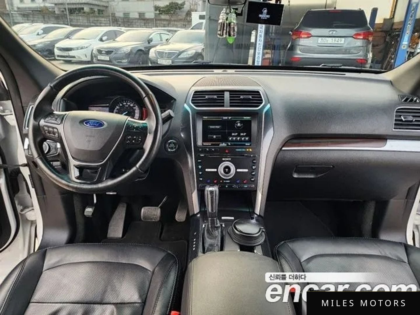 Ford Explorer 2016 — миниатюра 6