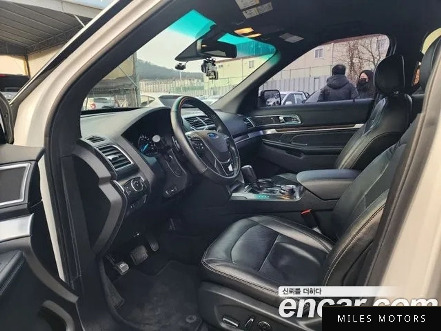 Ford Explorer 2016 — миниатюра 7