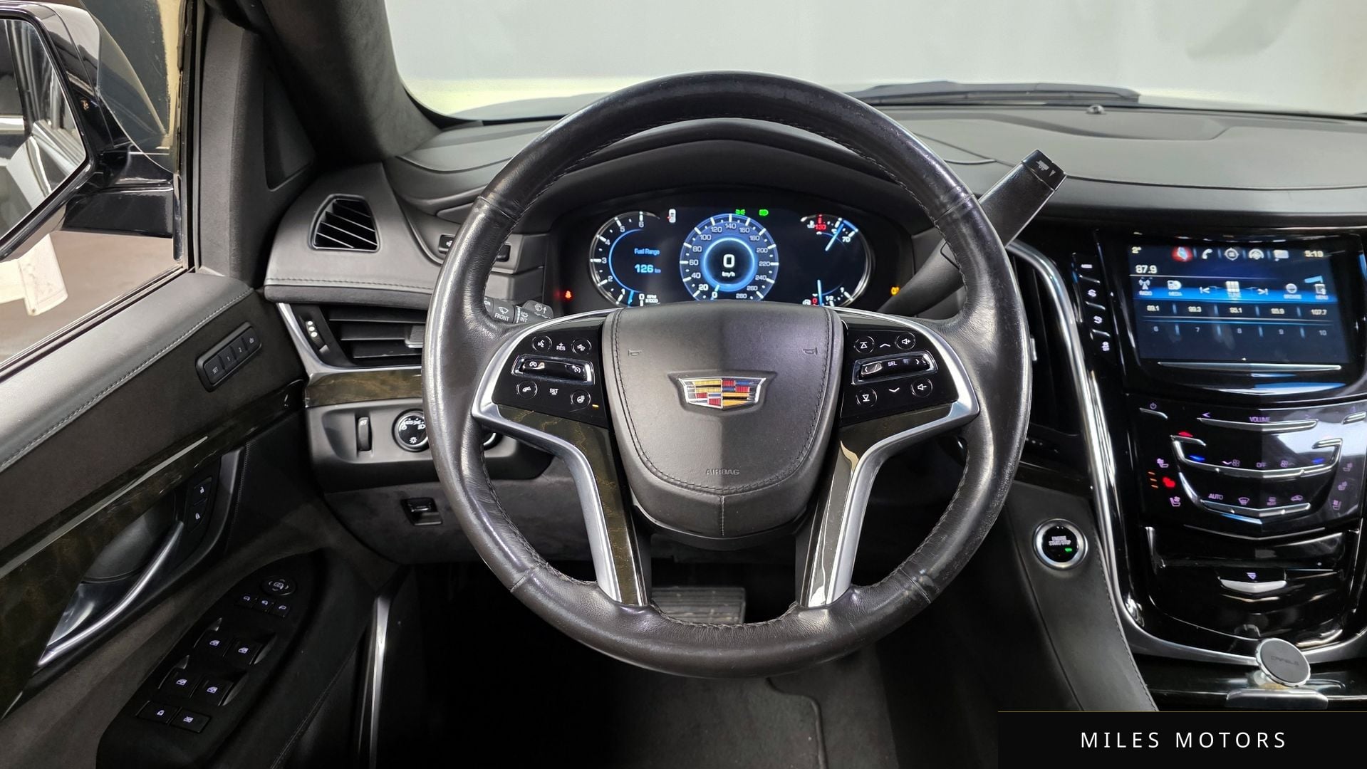 Cadillac 에스컬레이드 2019 — миниатюра 13