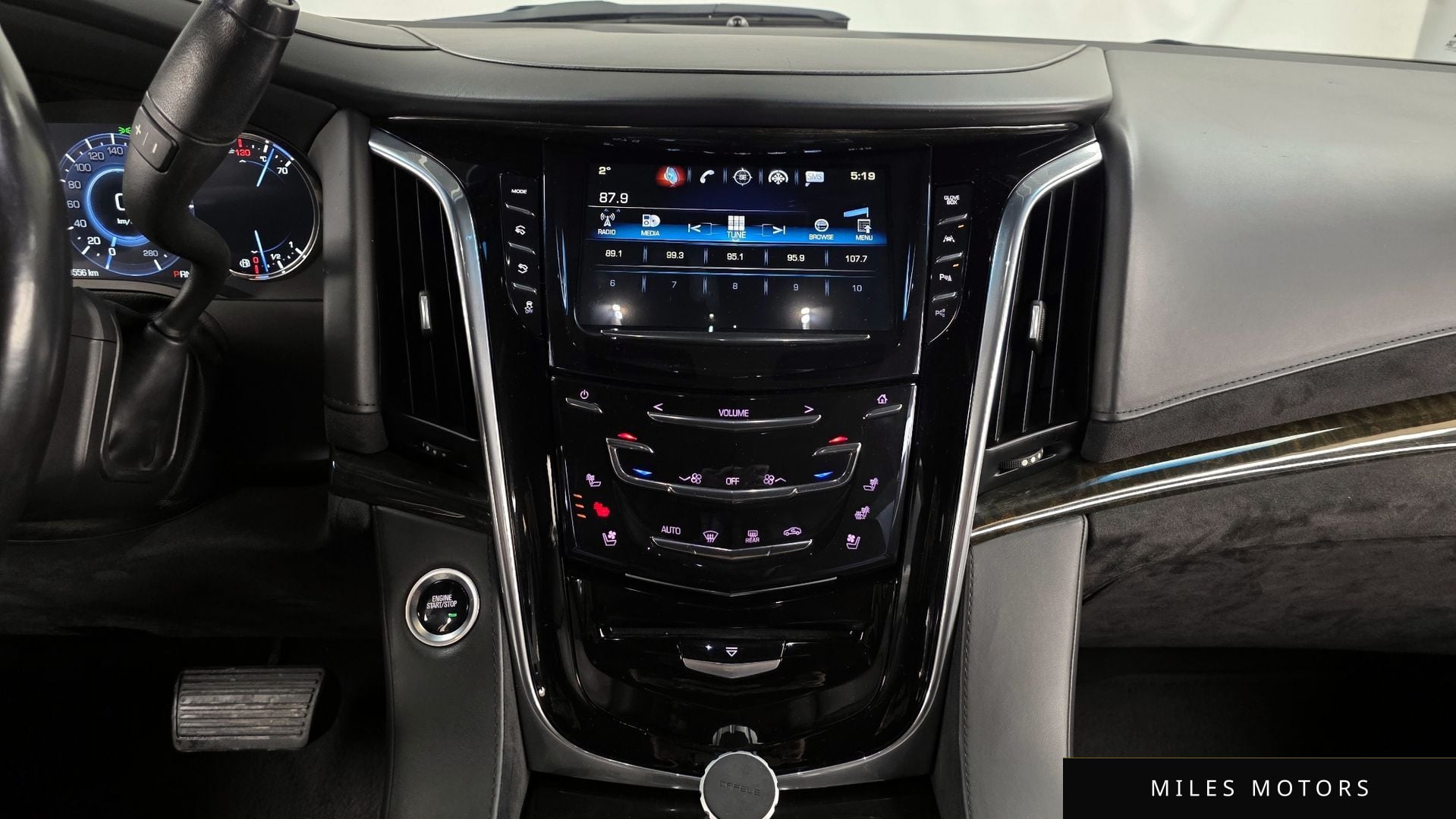 Cadillac 에스컬레이드 2019 — миниатюра 14