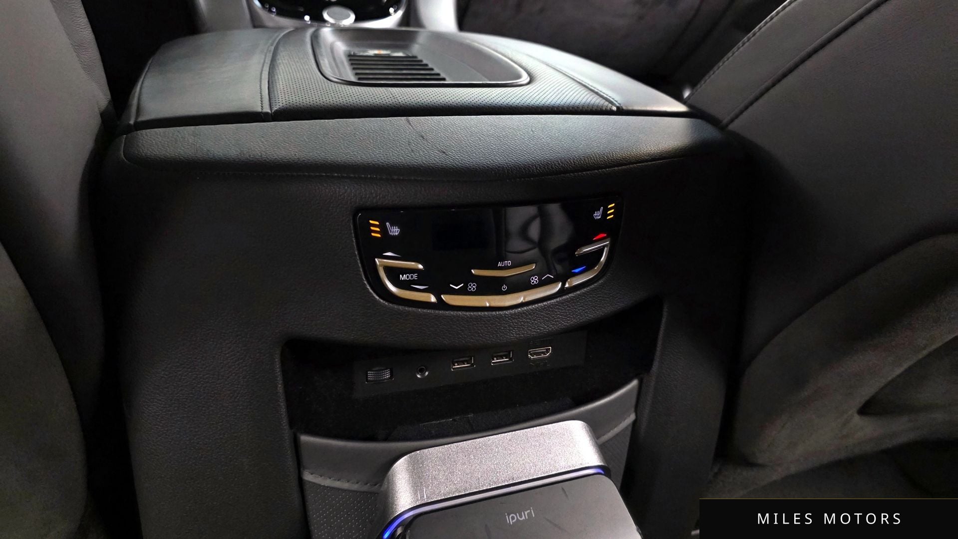Cadillac 에스컬레이드 2019 — миниатюра 19