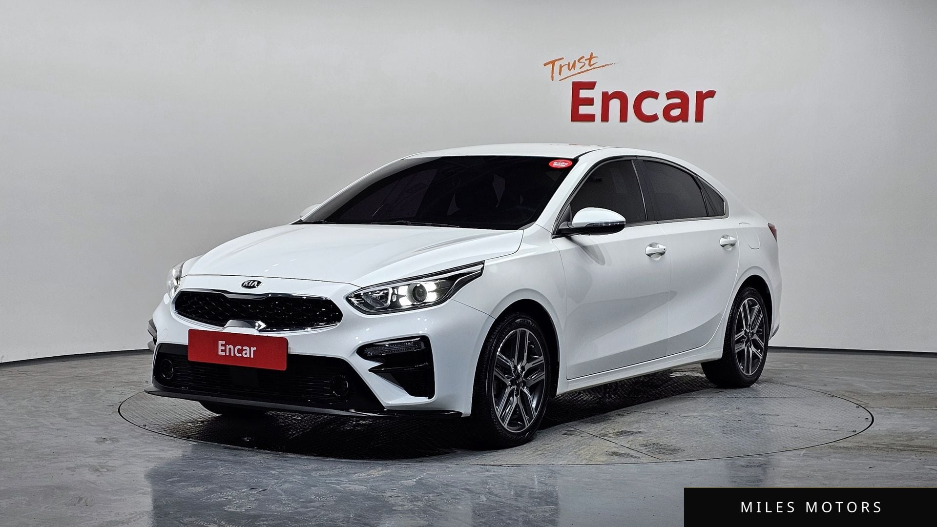 Kia K3 2019 — фото 1 из 12
