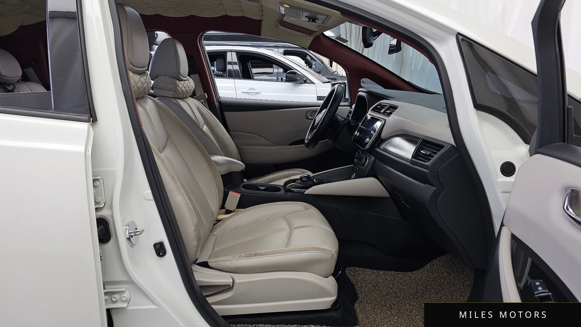 Nissan Leaf 2019 — миниатюра 11