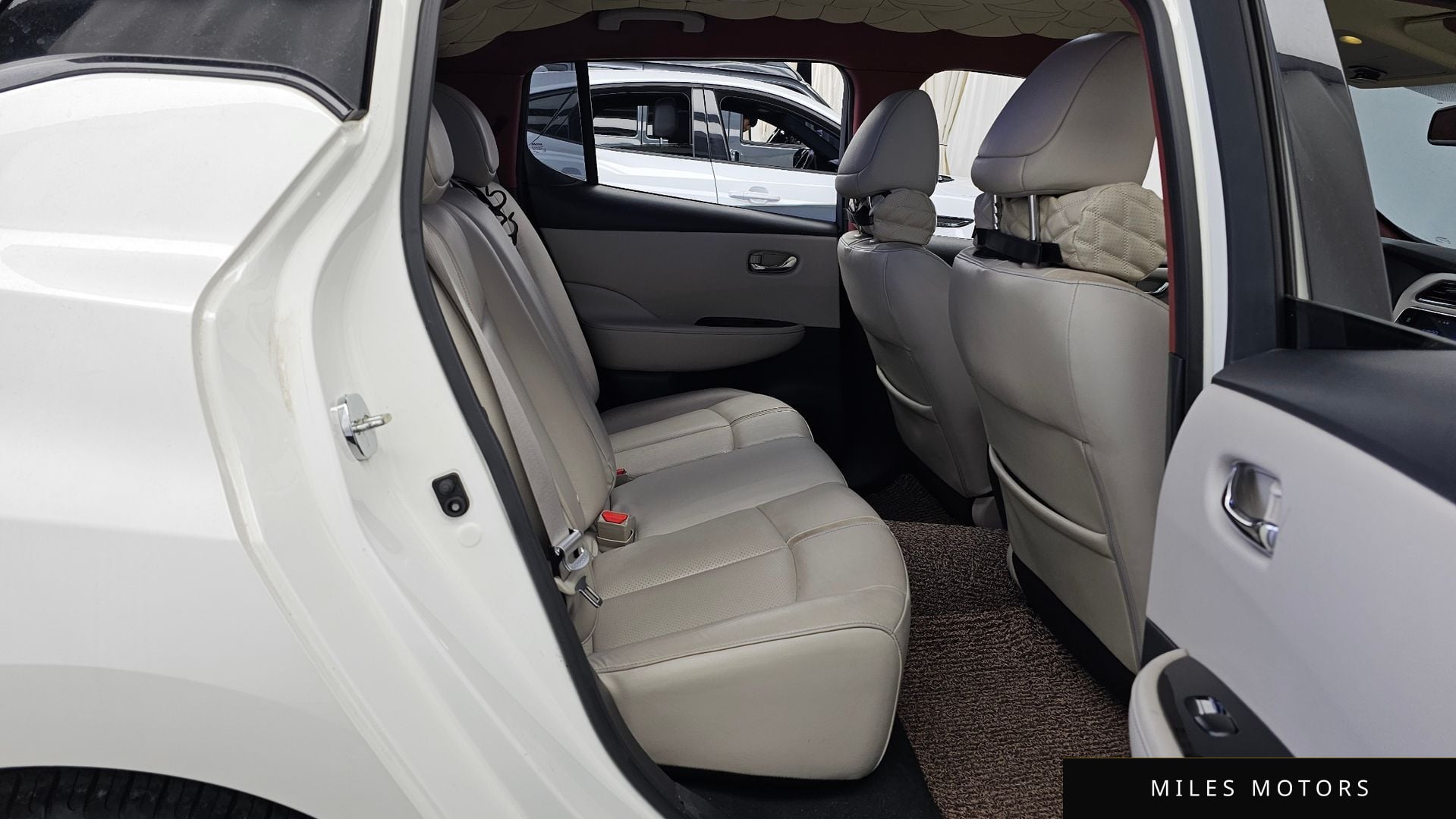 Nissan Leaf 2019 — миниатюра 12
