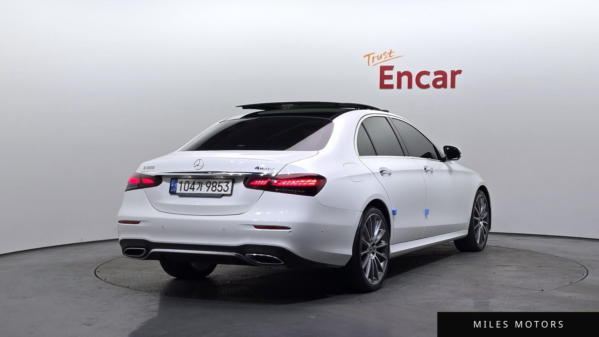 Mercedes-Benz E-Class W213 2021 — миниатюра 2