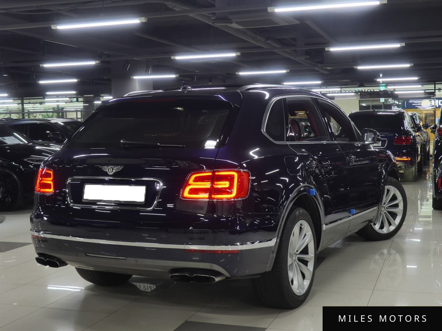 Bentley Bentayga 2020 — миниатюра 3