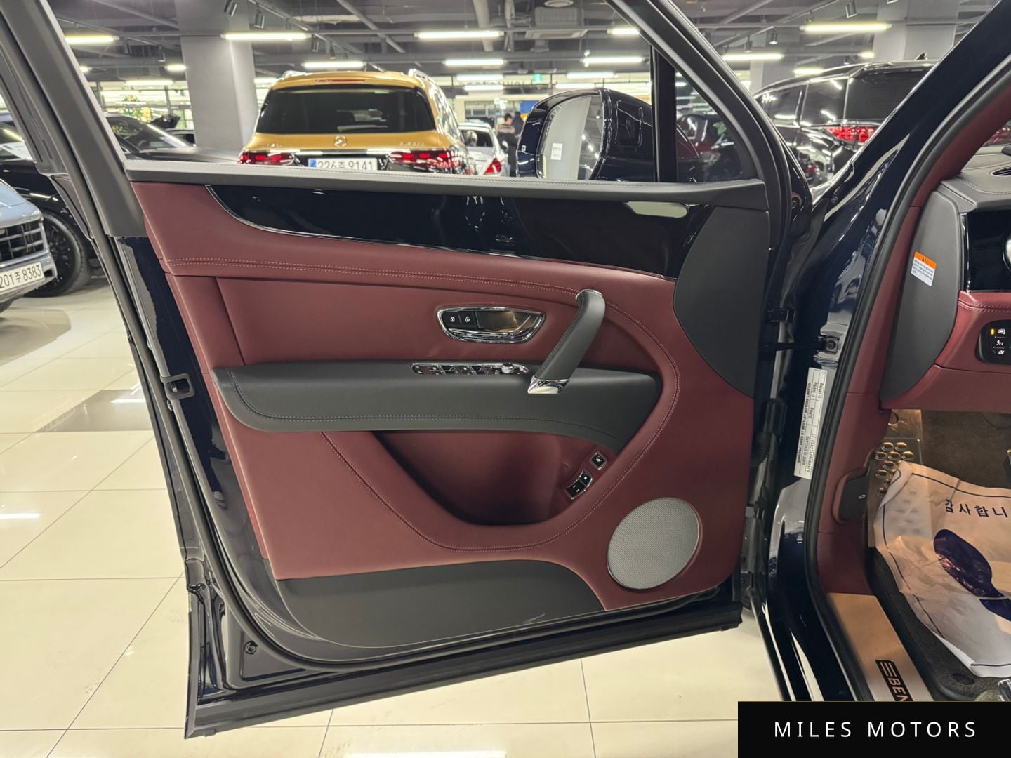 Bentley Bentayga 2020 — миниатюра 7