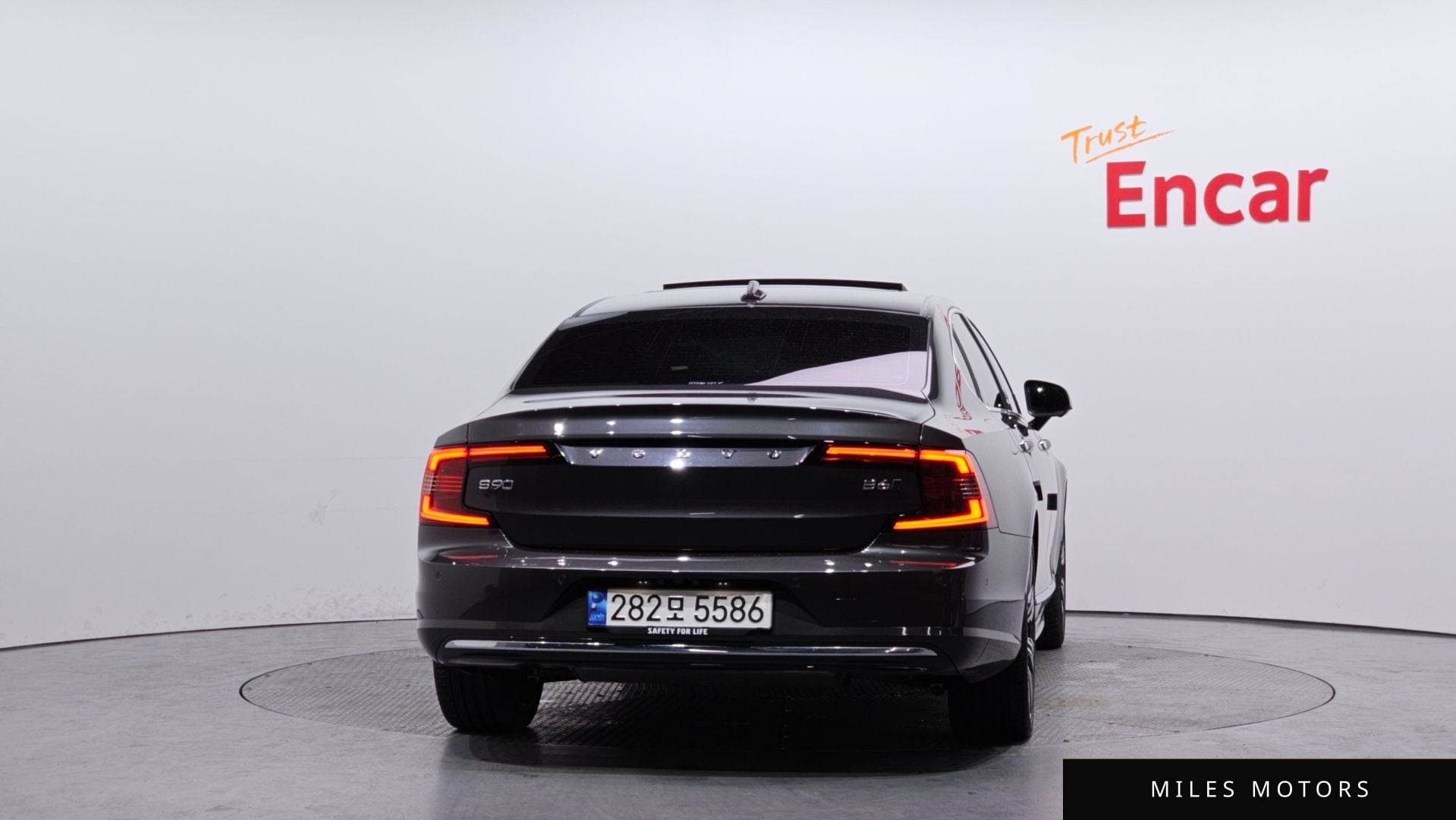 Volvo S90 2023 — миниатюра 4