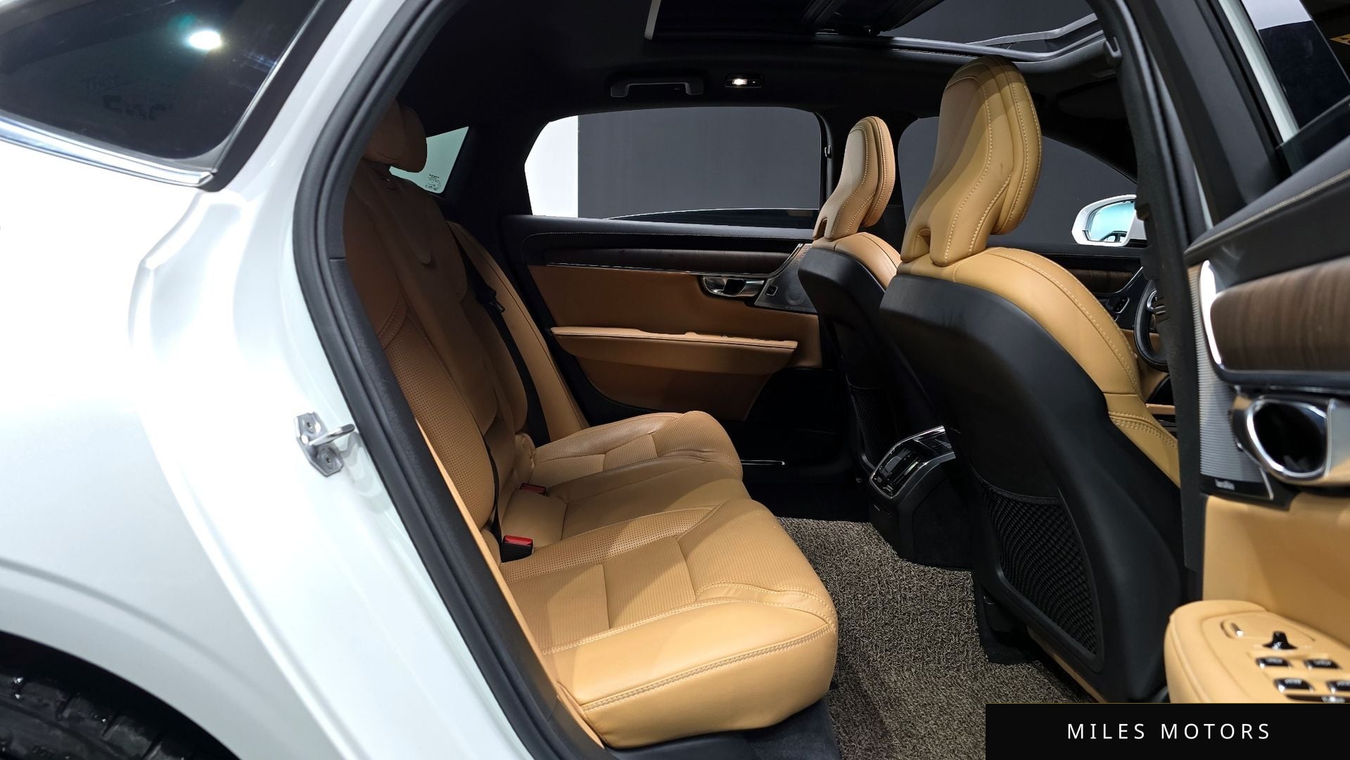 Volvo S90 2022 — миниатюра 12