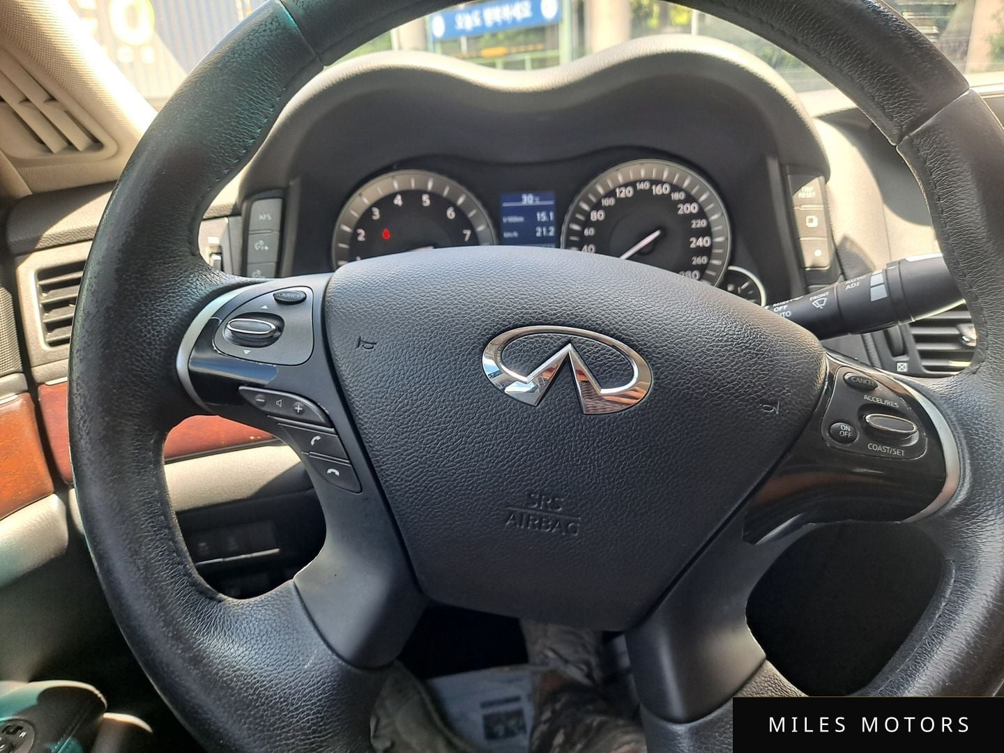 Infiniti M37 2011 — миниатюра 12