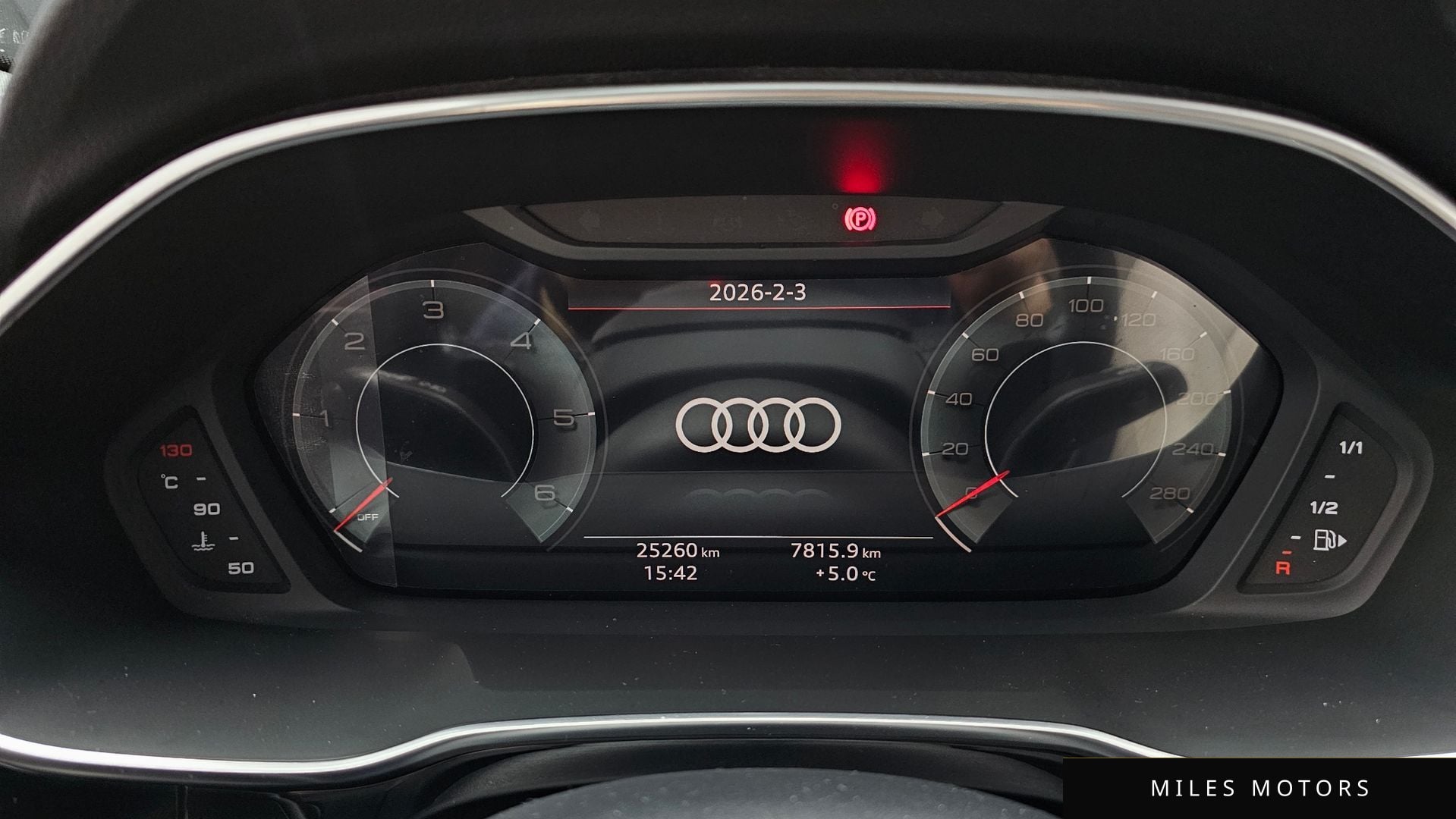 Audi Q3 (F3) 2022 — миниатюра 8