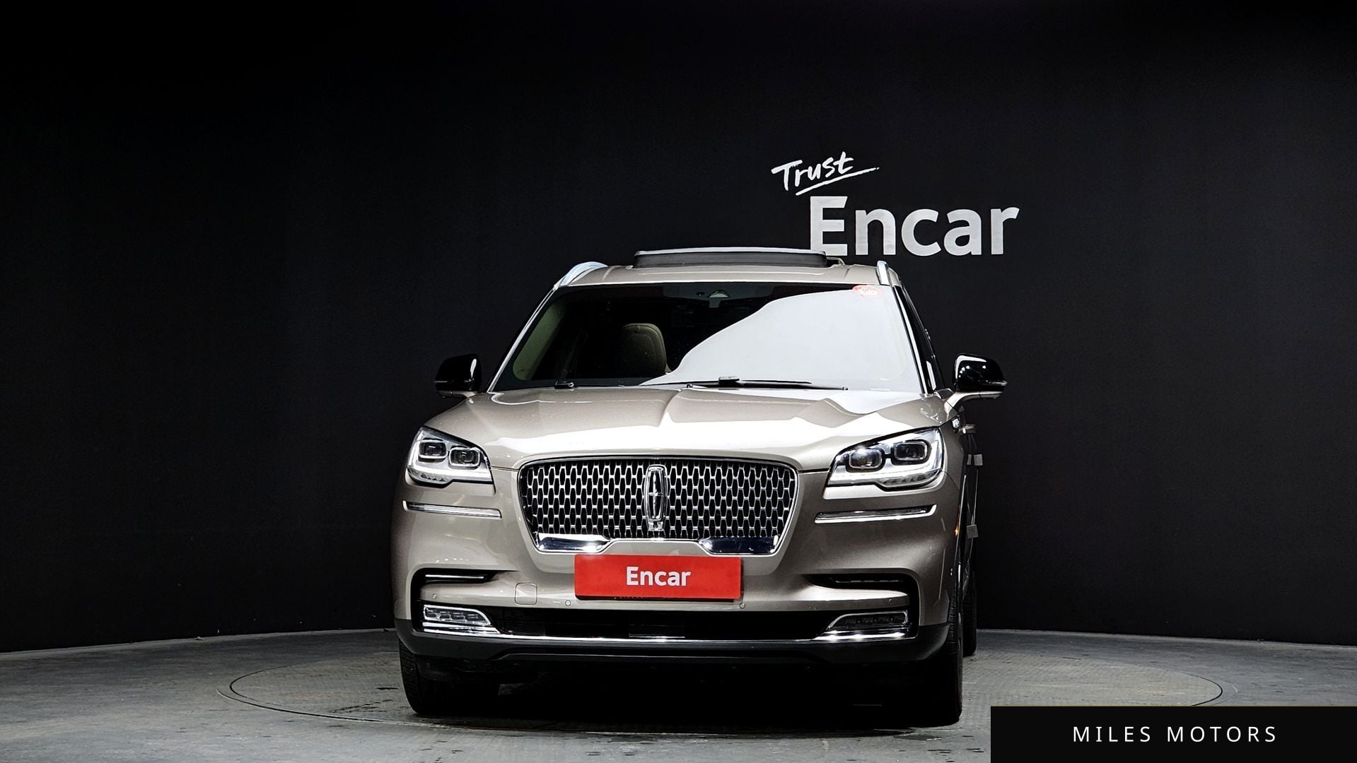 Lincoln Aviator 2021 — миниатюра 3