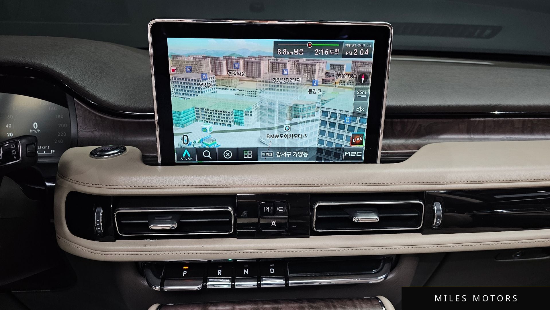 Lincoln Aviator 2021 — миниатюра 14