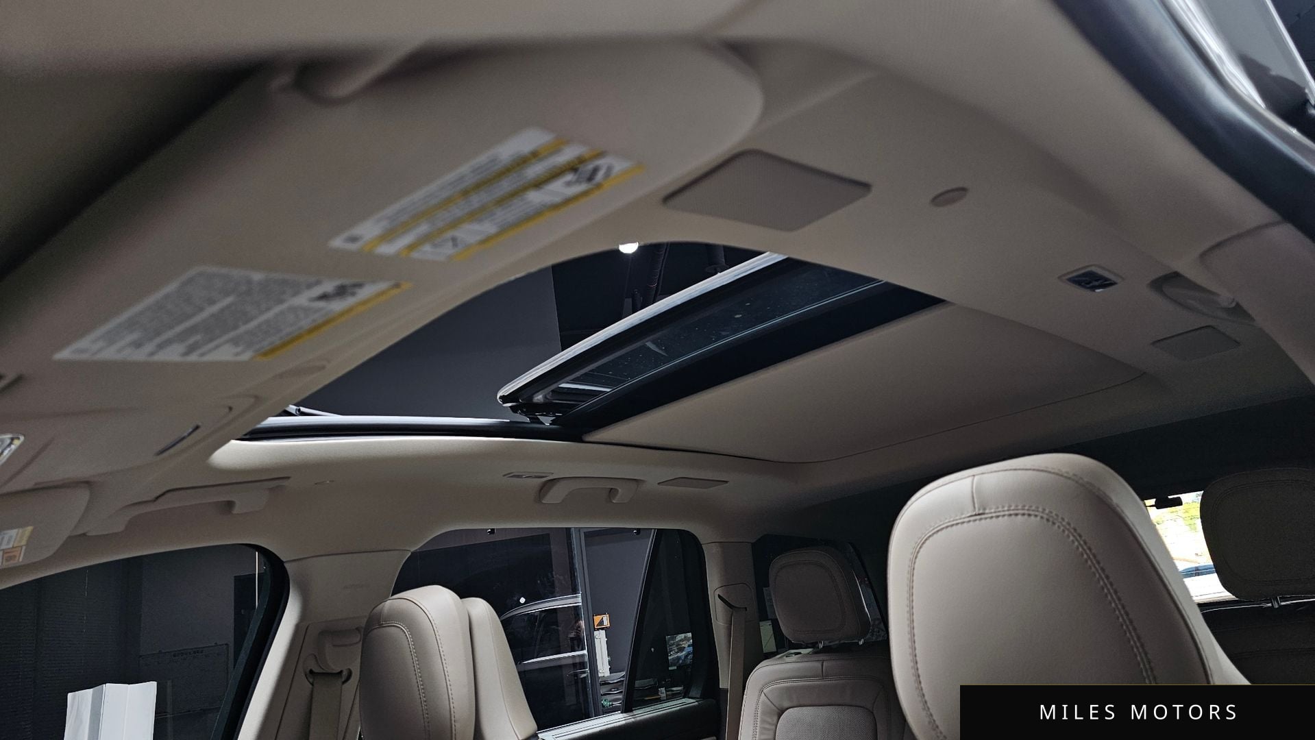 Lincoln Aviator 2021 — миниатюра 18