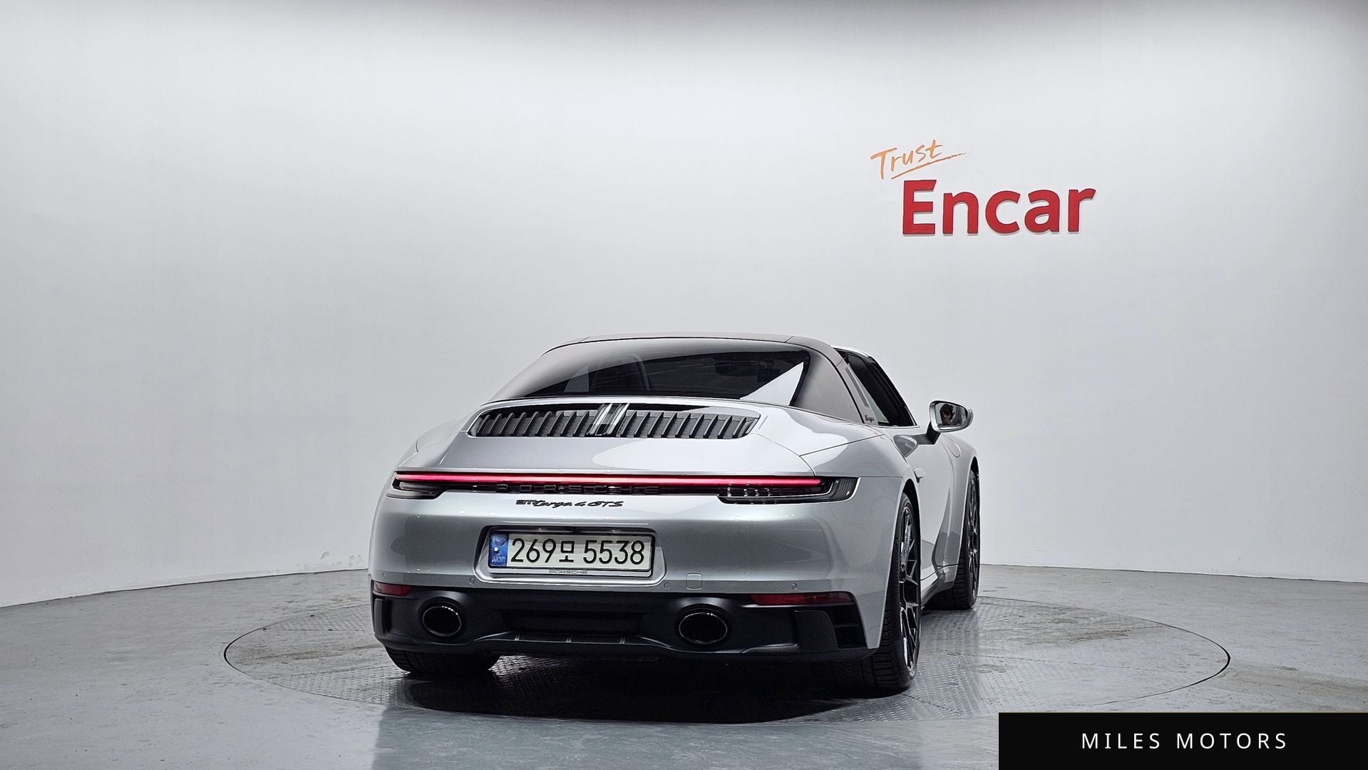 Porsche 911 (992) 2022 — миниатюра 4