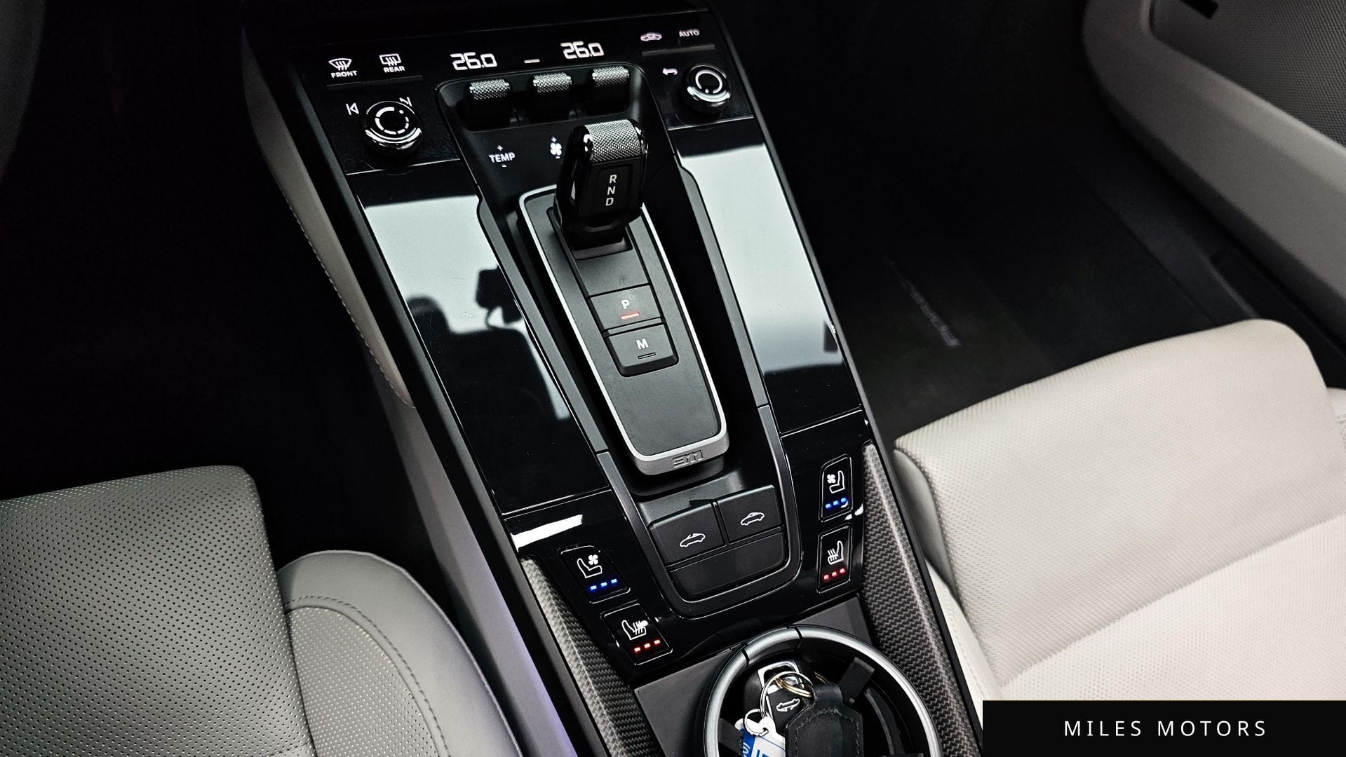 Porsche 911 (992) 2022 — миниатюра 9