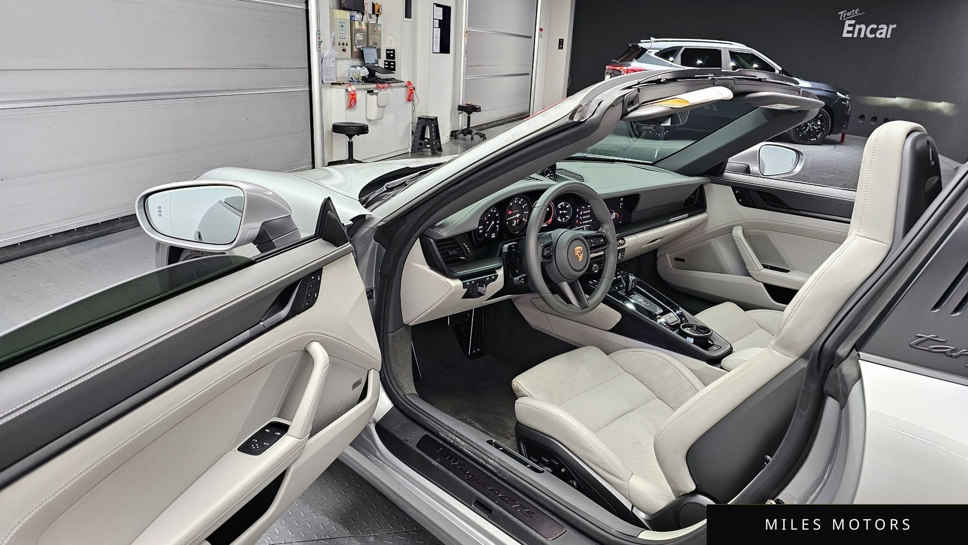 Porsche 911 (992) 2022 — миниатюра 10