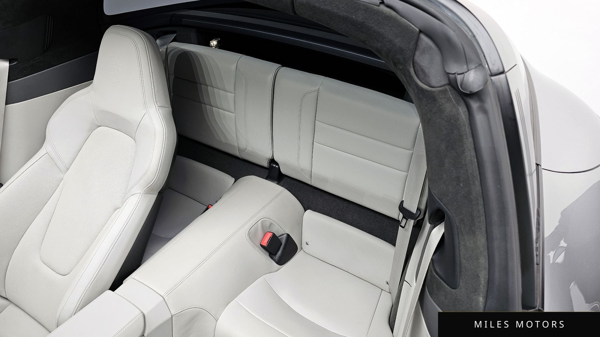 Porsche 911 (992) 2022 — миниатюра 11