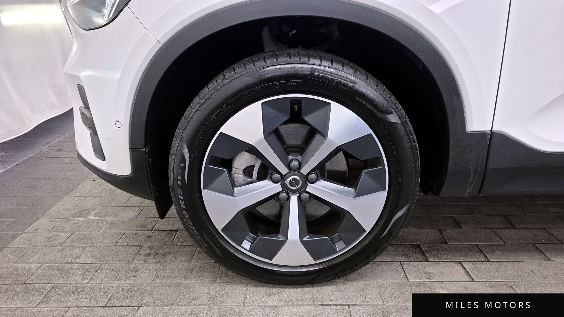 Volvo XC40 2024 — миниатюра 5