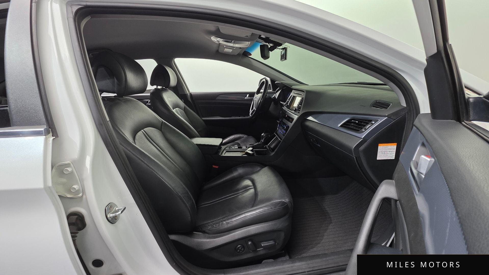 Hyundai Sonata 2017 — миниатюра 10