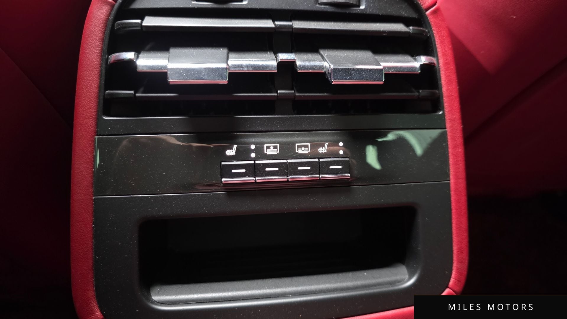 Maserati 콰트로포르테 2015 — миниатюра 19