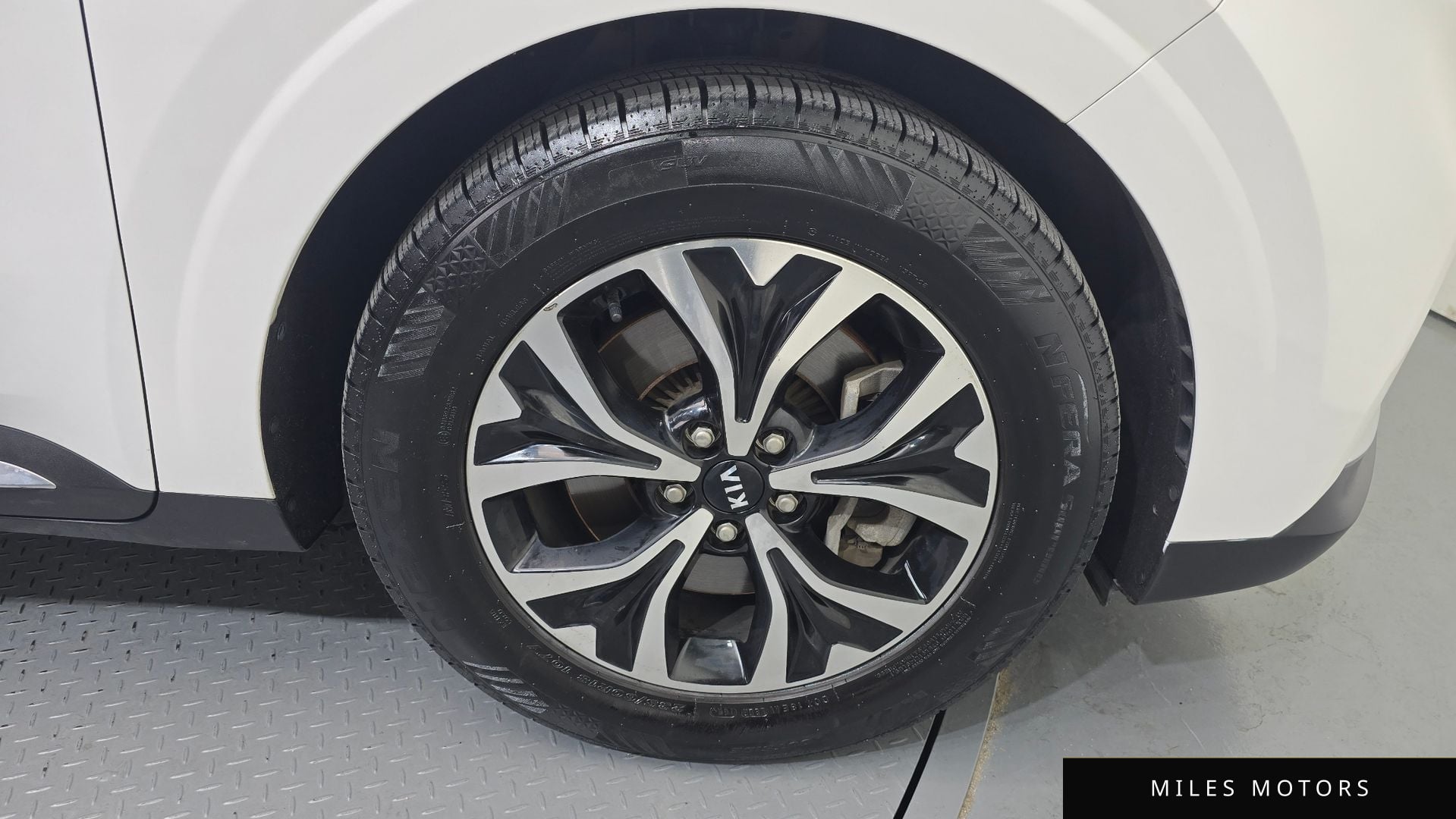 Kia Carnival 2021 — миниатюра 5