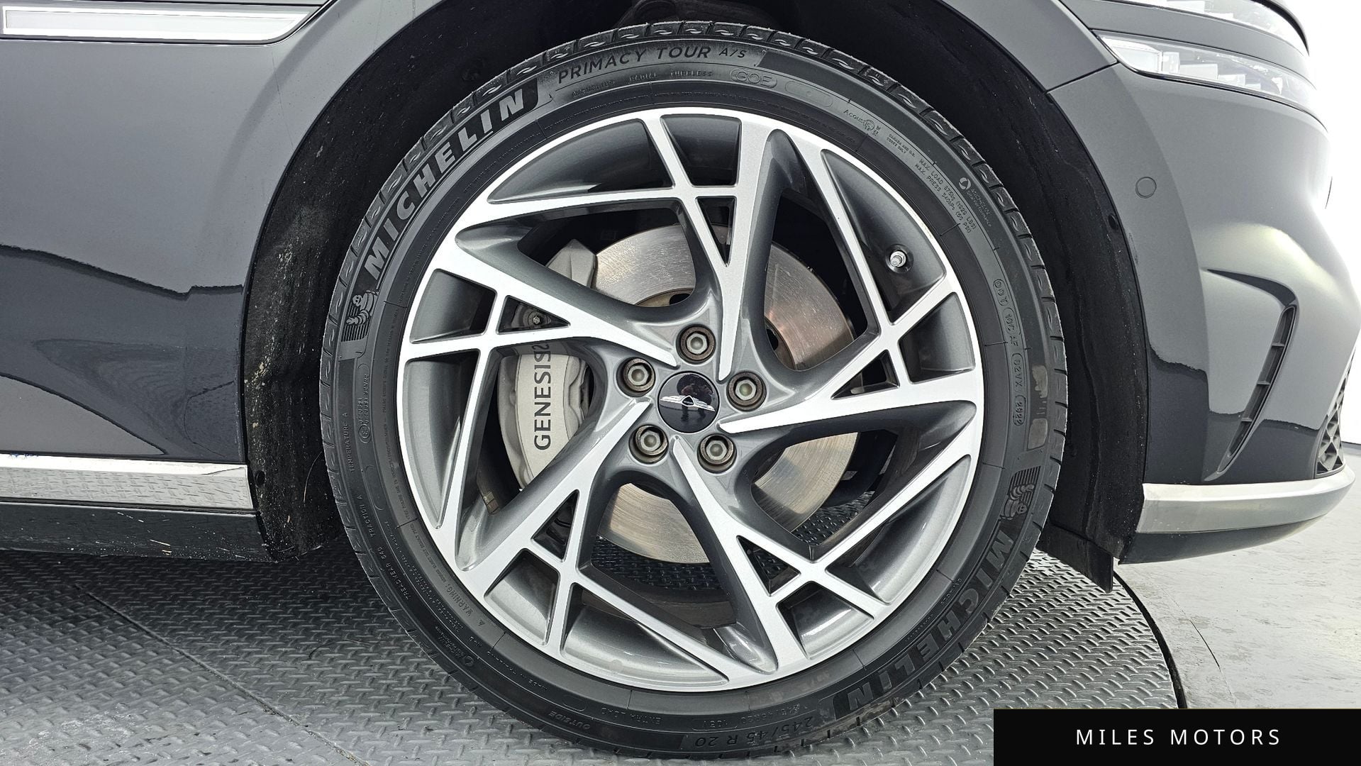 Genesis G90 (RS4) 2023 — миниатюра 5