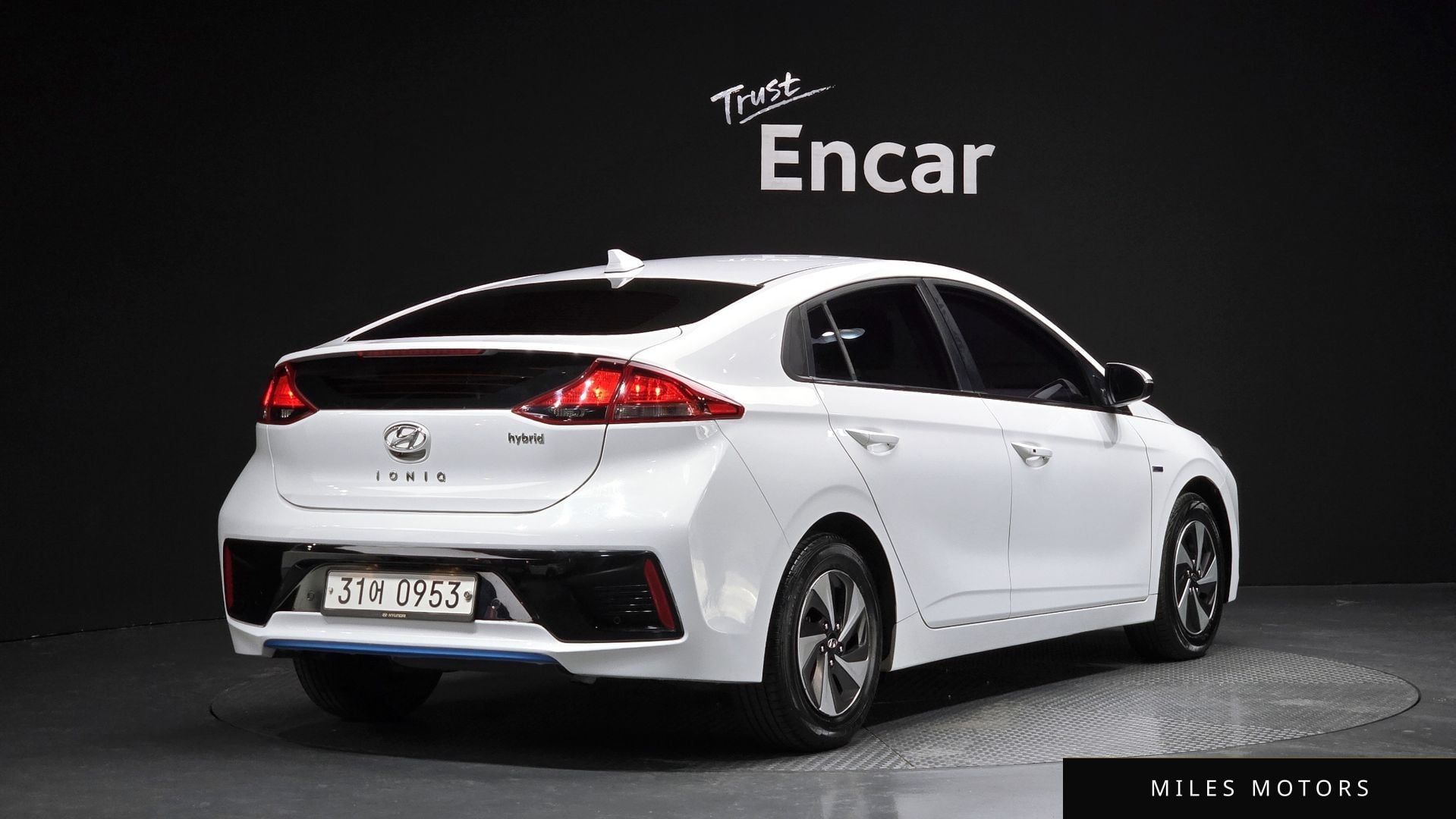 Hyundai Ioniq 2016 — миниатюра 2