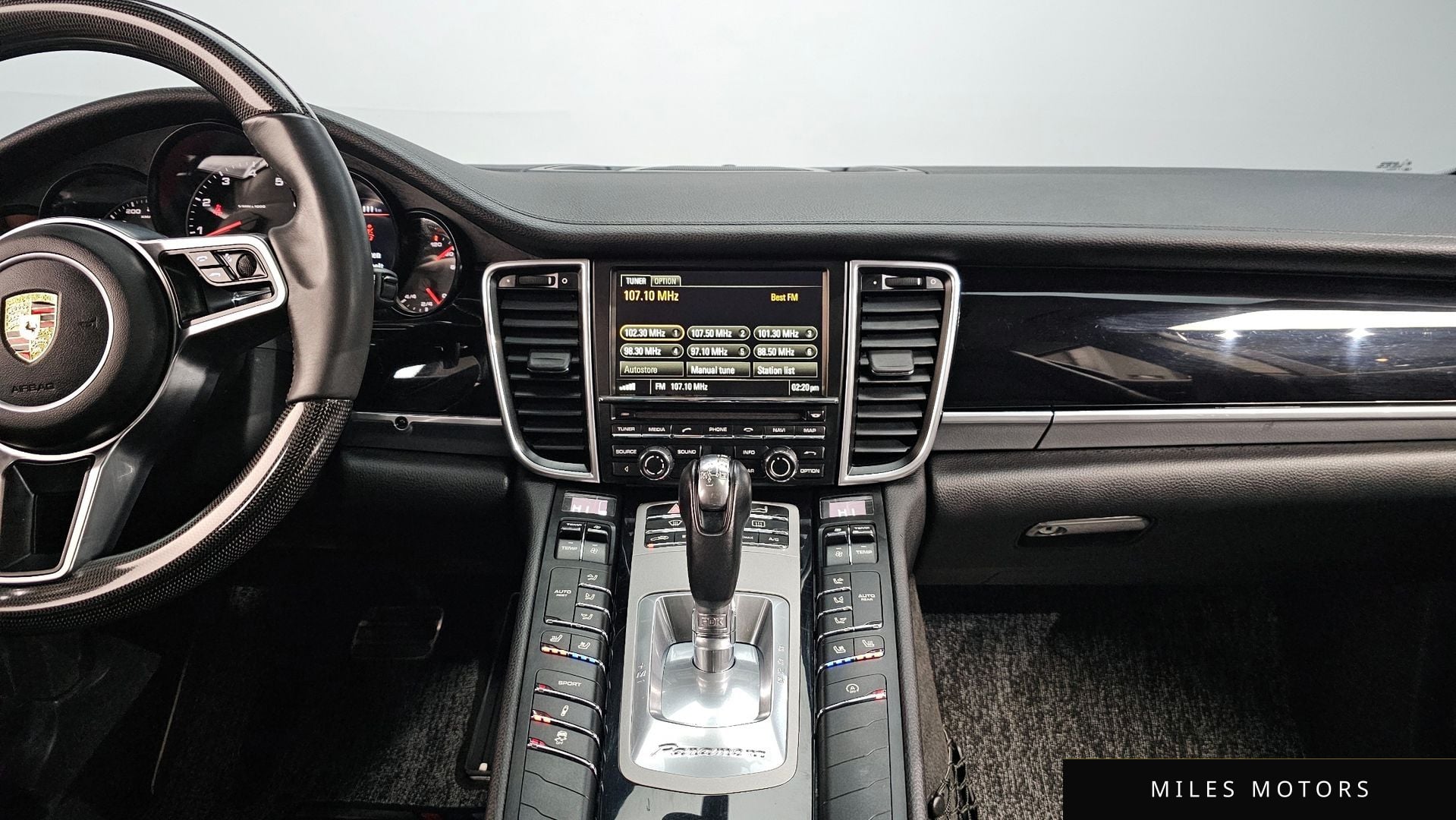 Porsche Panamera 2015 — миниатюра 12
