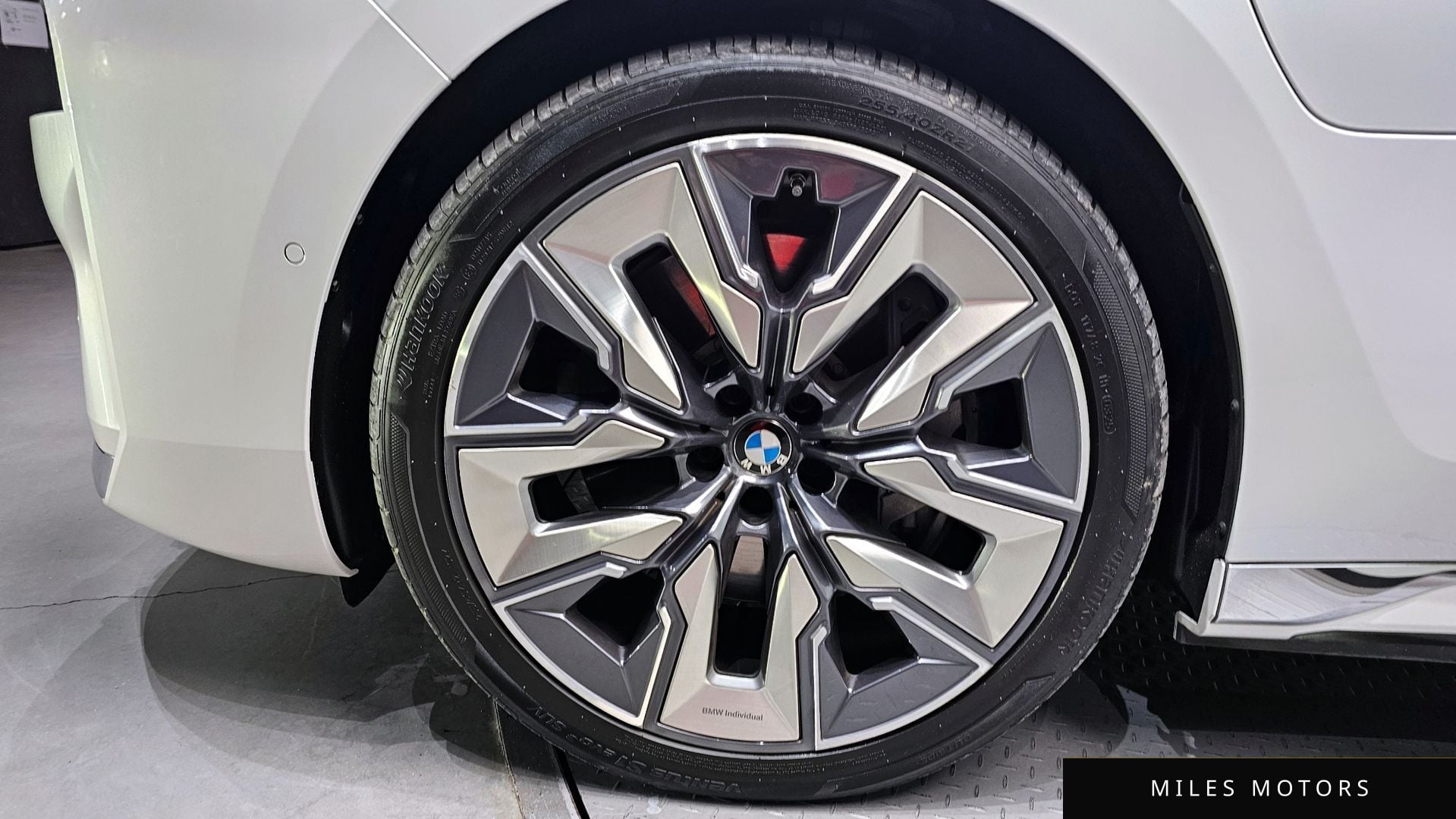 BMW 7 Series (G70) 2023 — миниатюра 5