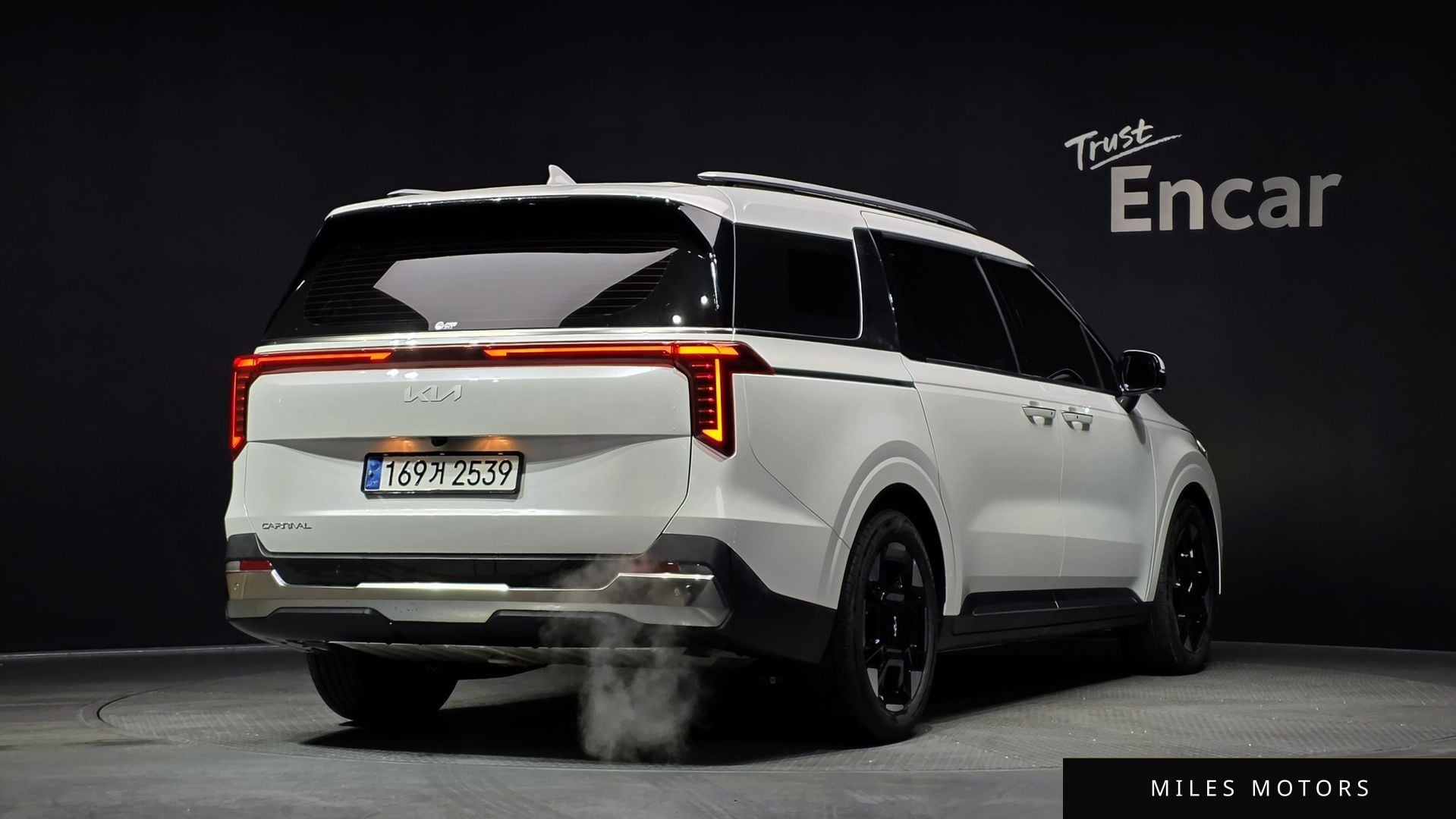 Kia Canival 2024 — миниатюра 2