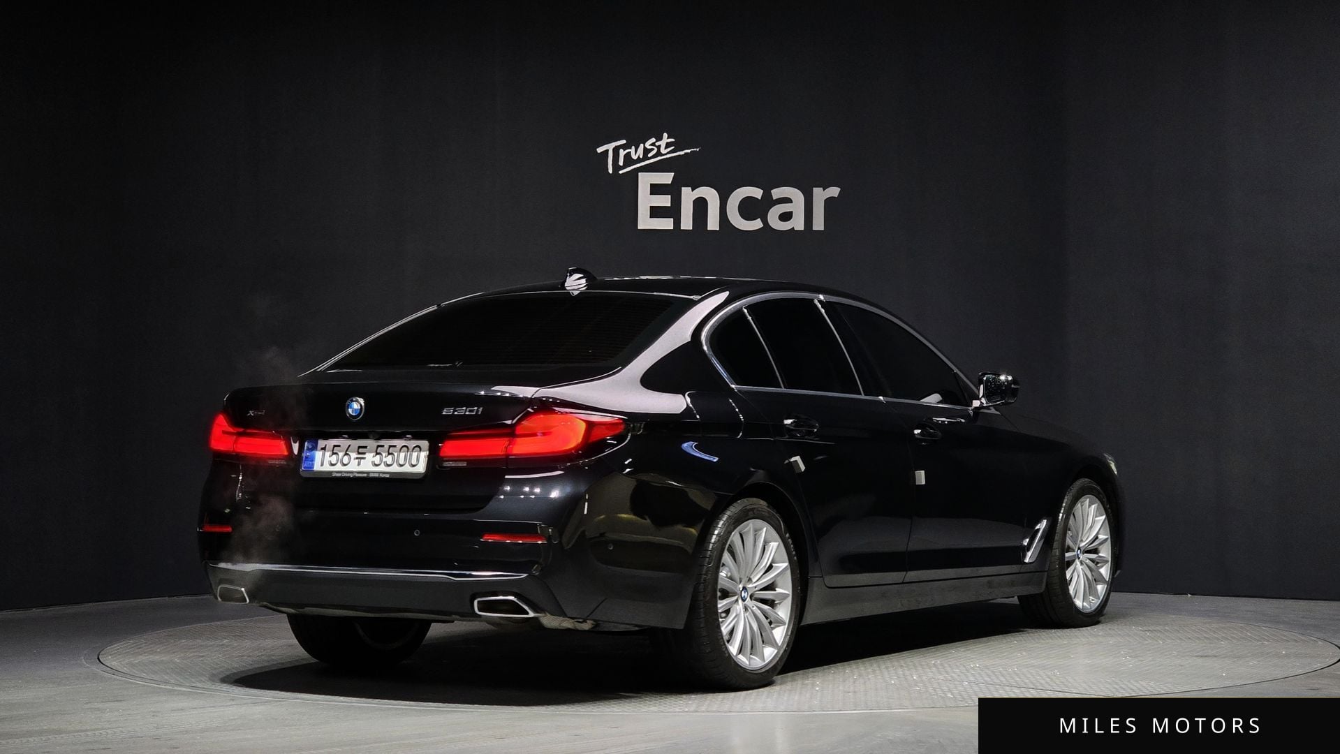 BMW 5 Series (G30) 2023 — миниатюра 2