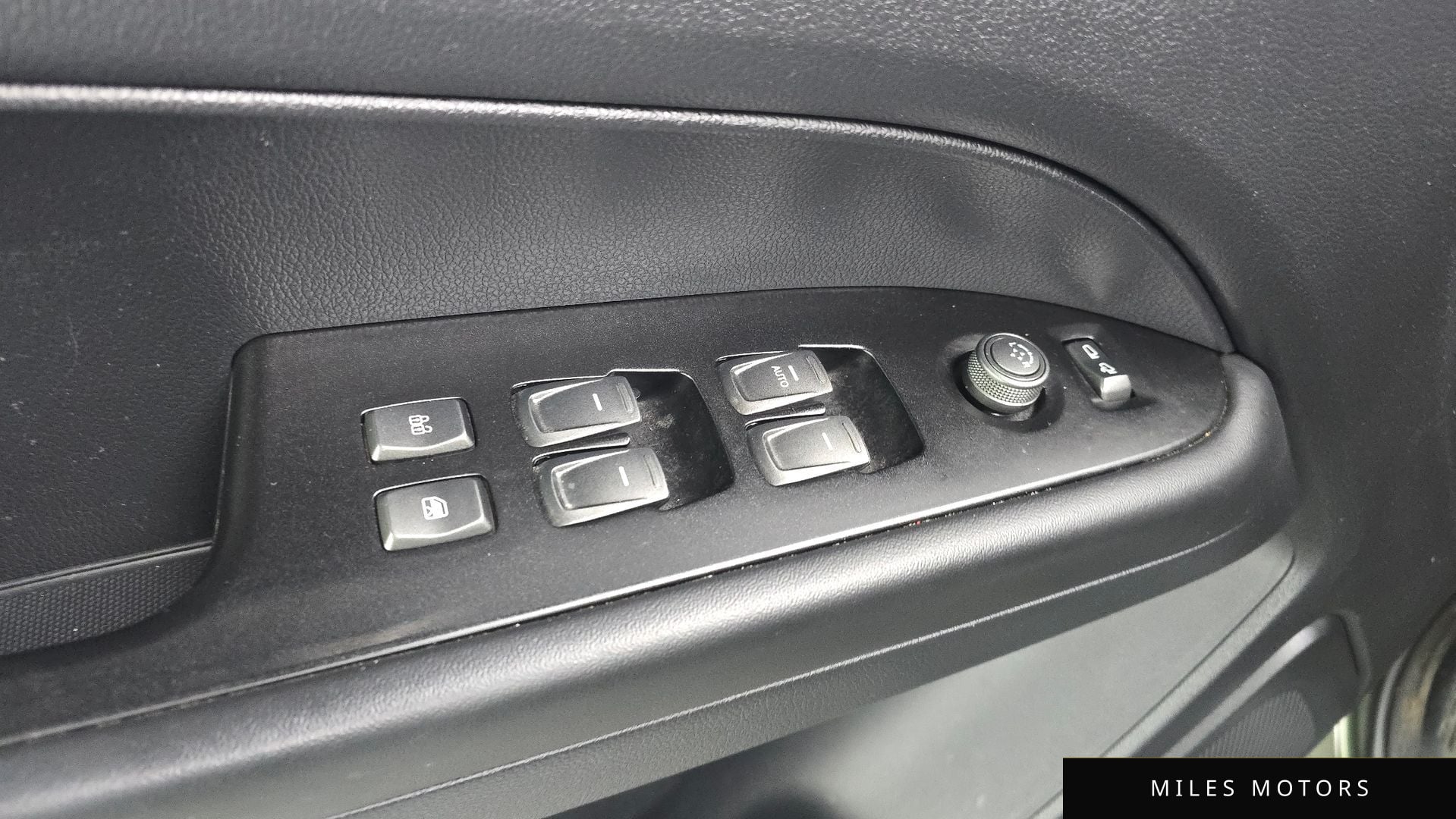 KG Mobility Rexton 2023 — миниатюра 18