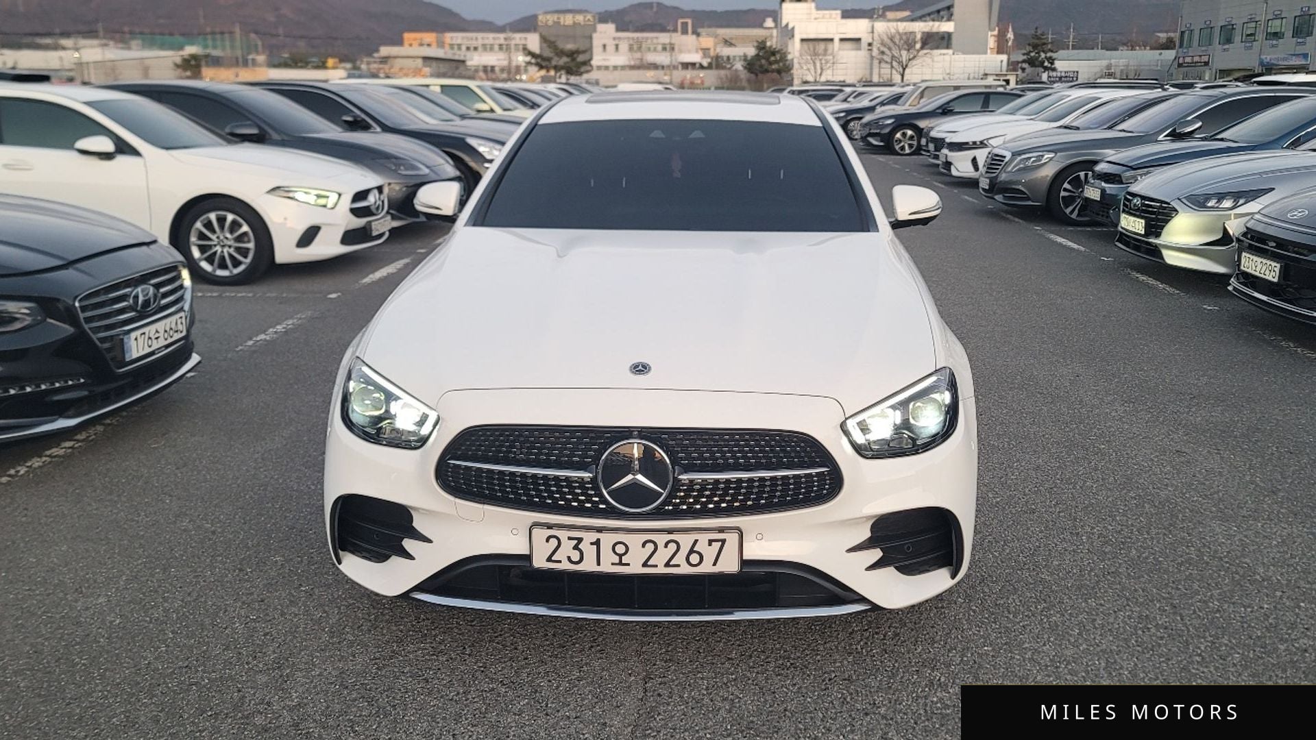 Mercedes-Benz E-Class W213 2023 — миниатюра 3