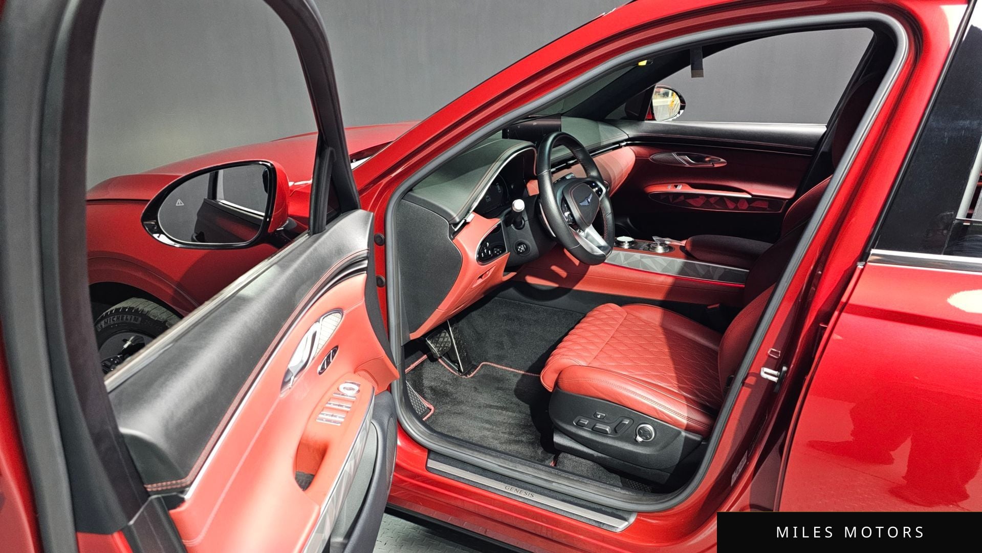Genesis GV70 2022 — миниатюра 10