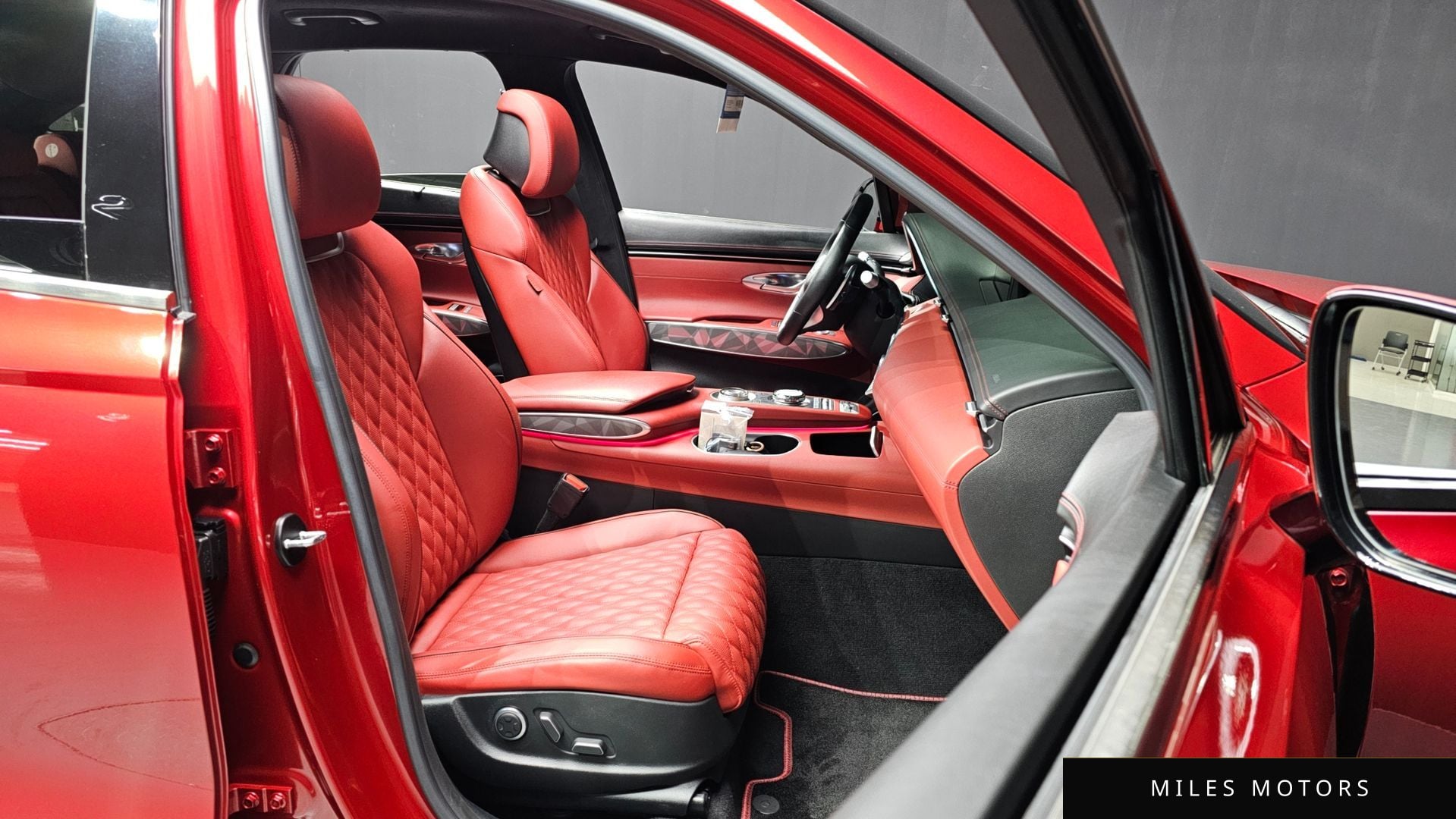 Genesis GV70 2022 — миниатюра 11