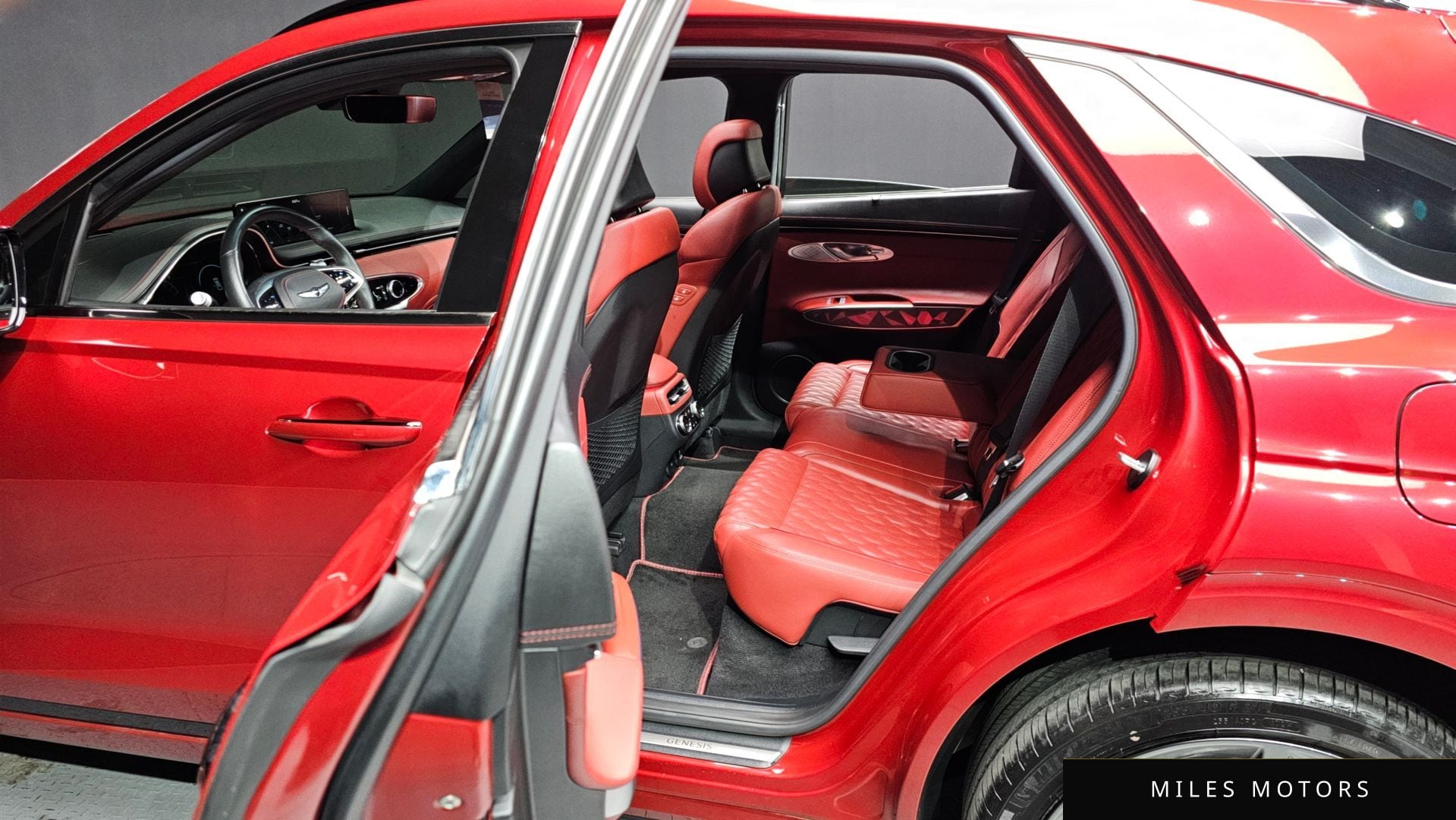Genesis GV70 2022 — миниатюра 13