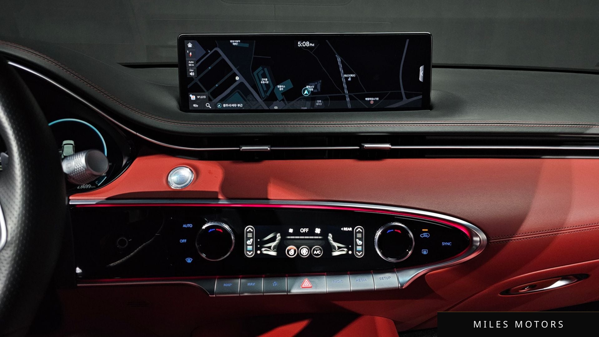 Genesis GV70 2022 — миниатюра 15