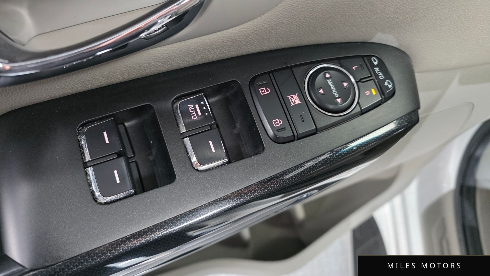 Kia Canival 2018 — миниатюра 12