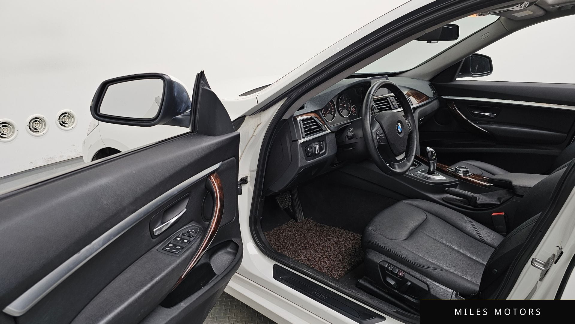 BMW 3 Series GT (F34) 2014 — миниатюра 10