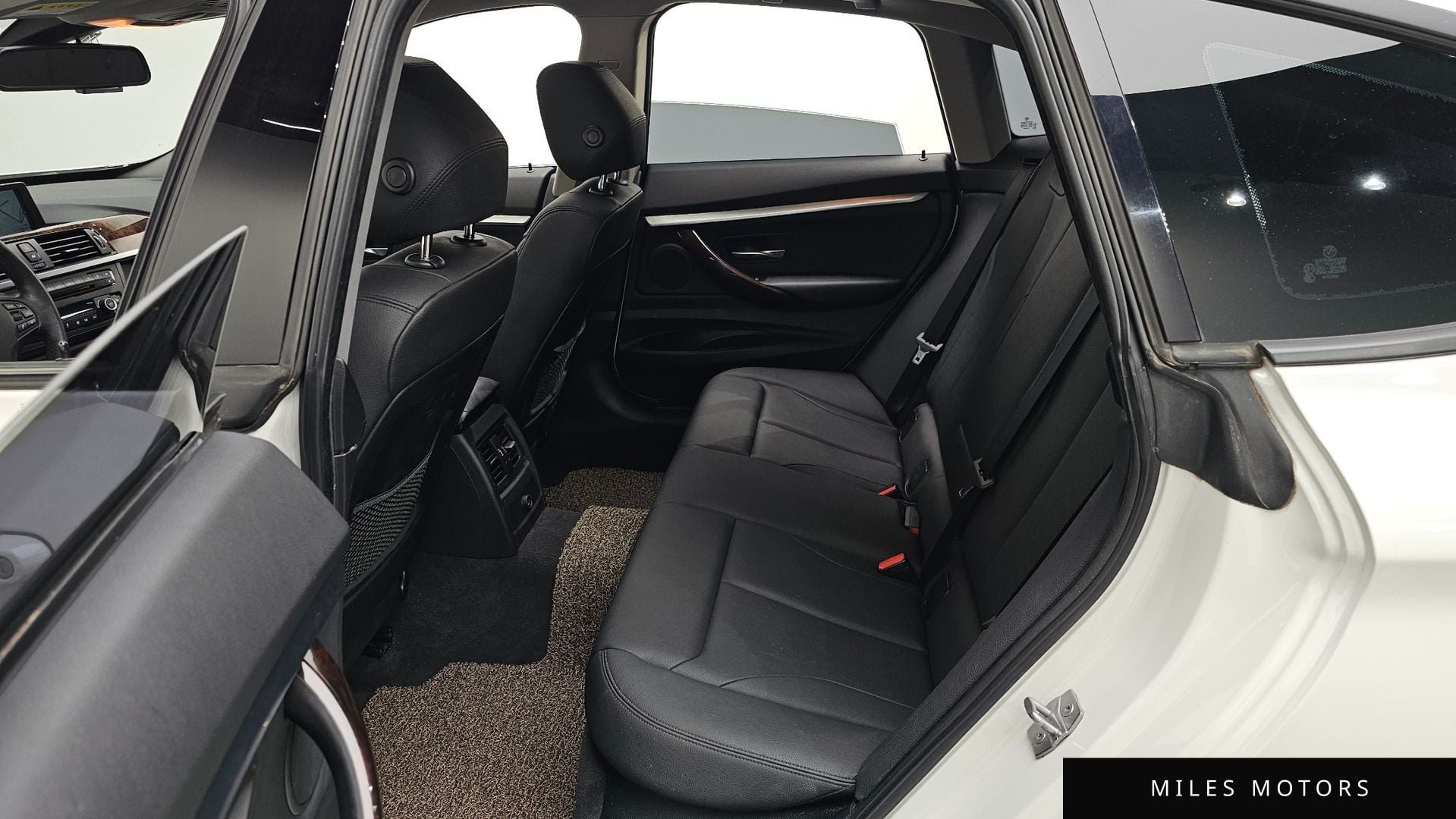 BMW 3 Series GT (F34) 2014 — миниатюра 12