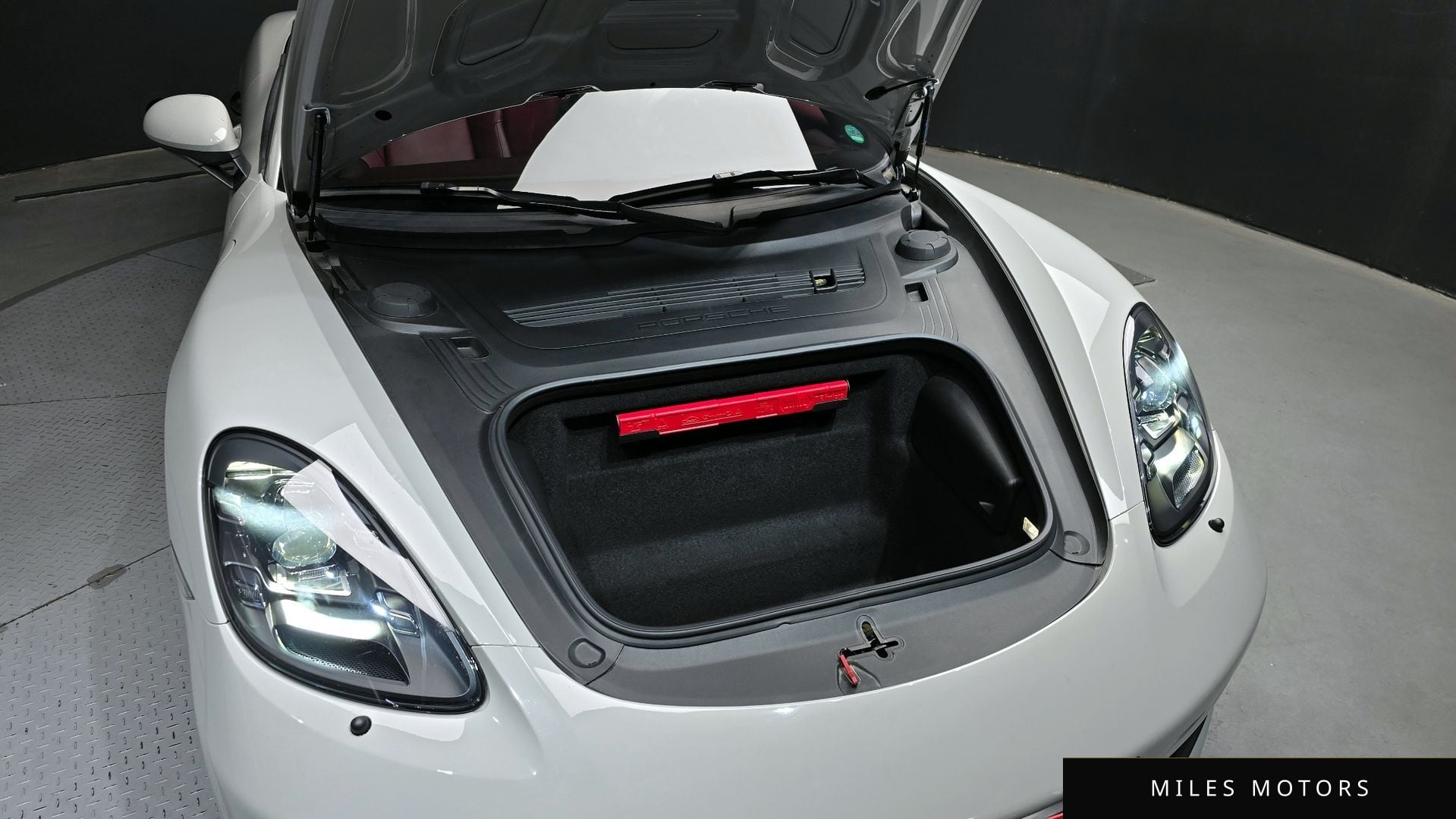 Porsche 718 박스터 2024 — миниатюра 6