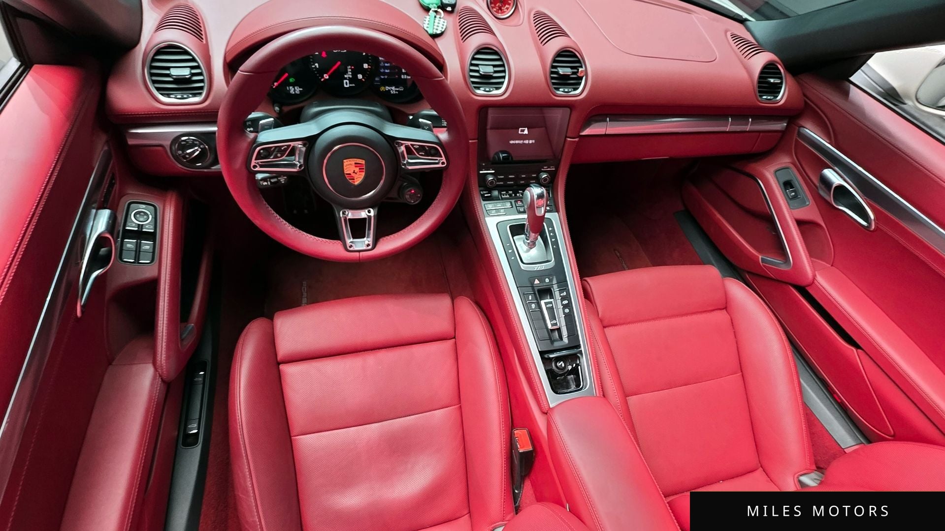 Porsche 718 박스터 2024 — миниатюра 7