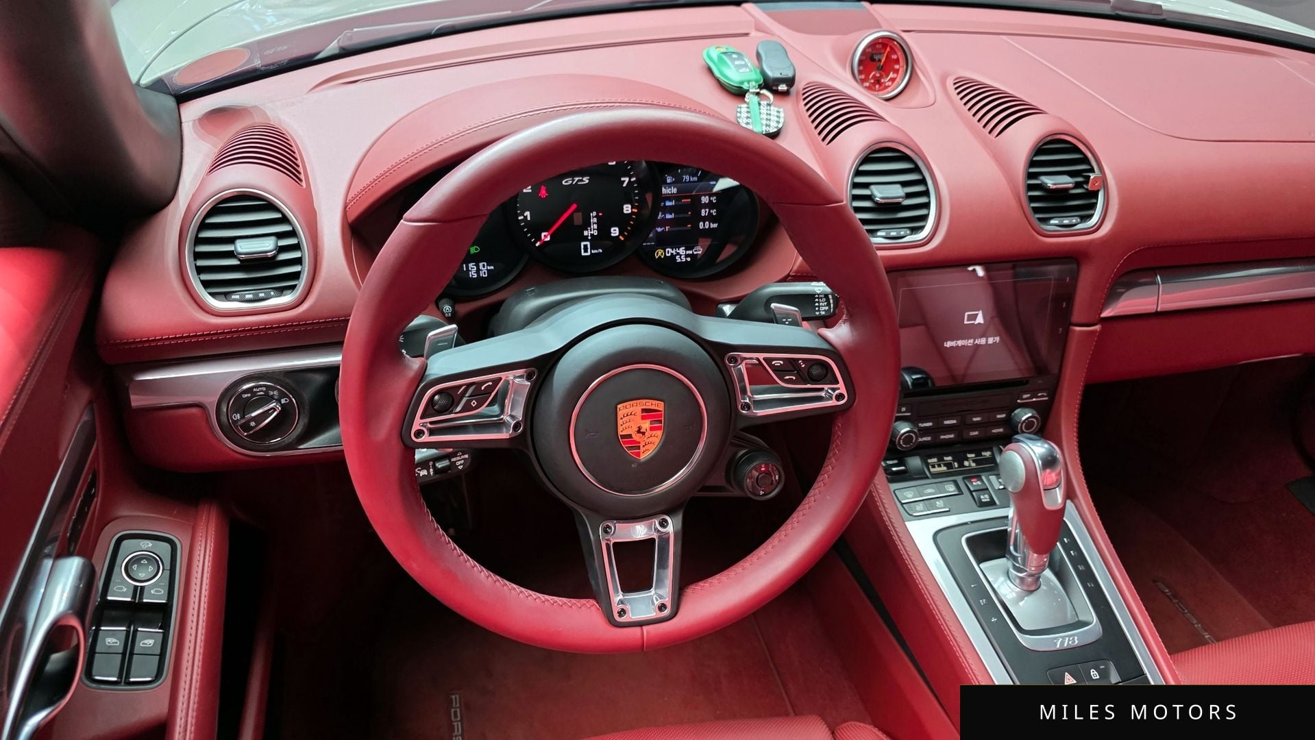 Porsche 718 박스터 2024 — миниатюра 12