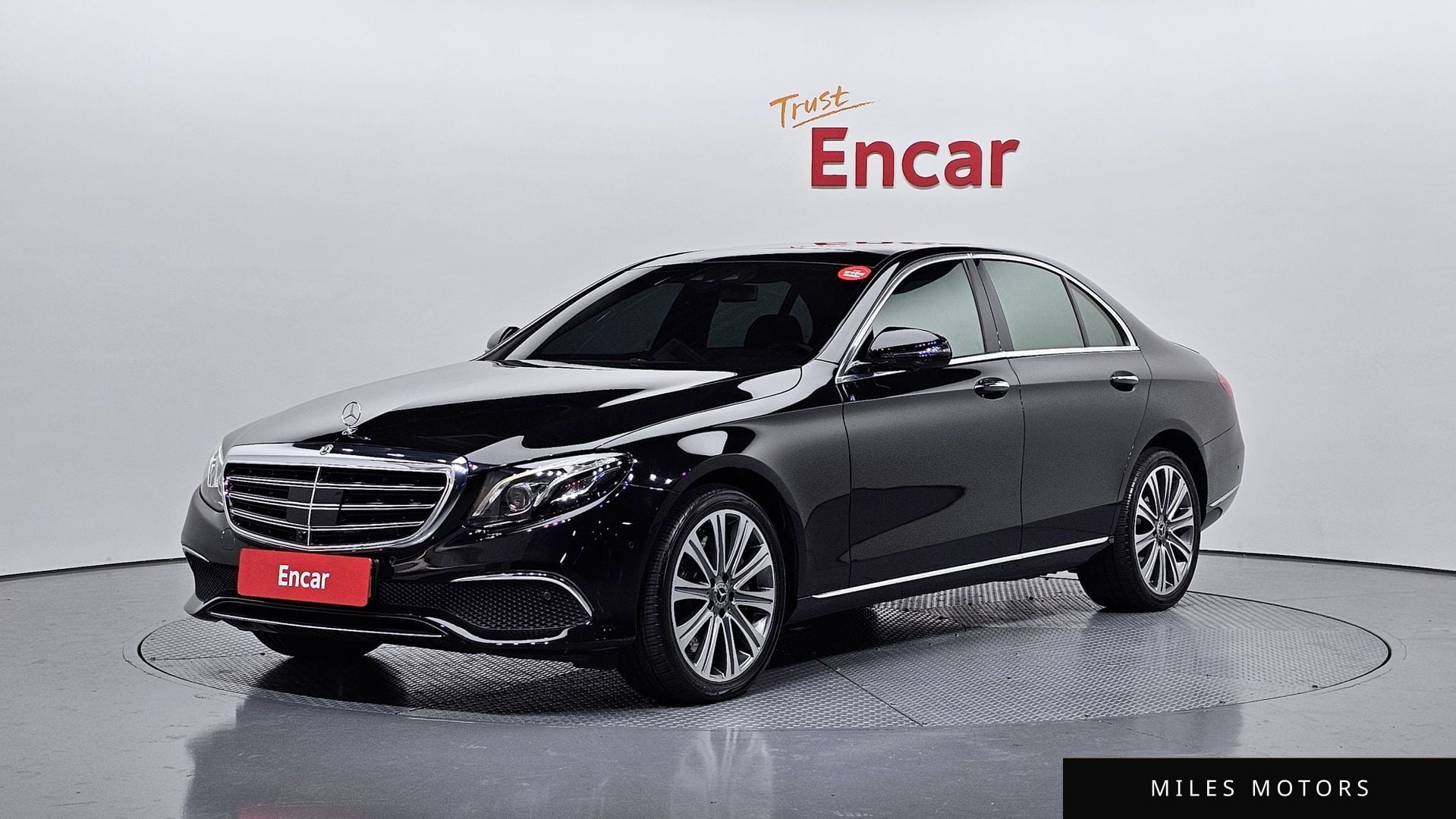 Mercedes-Benz E-Class W213 2018 — фото 1 из 12