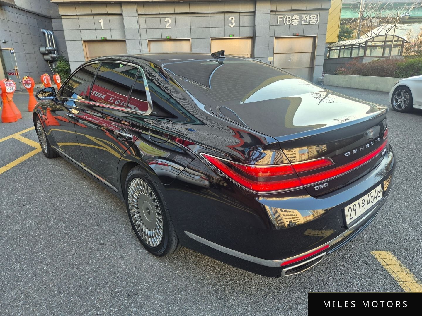 Genesis G90 2020 — миниатюра 4