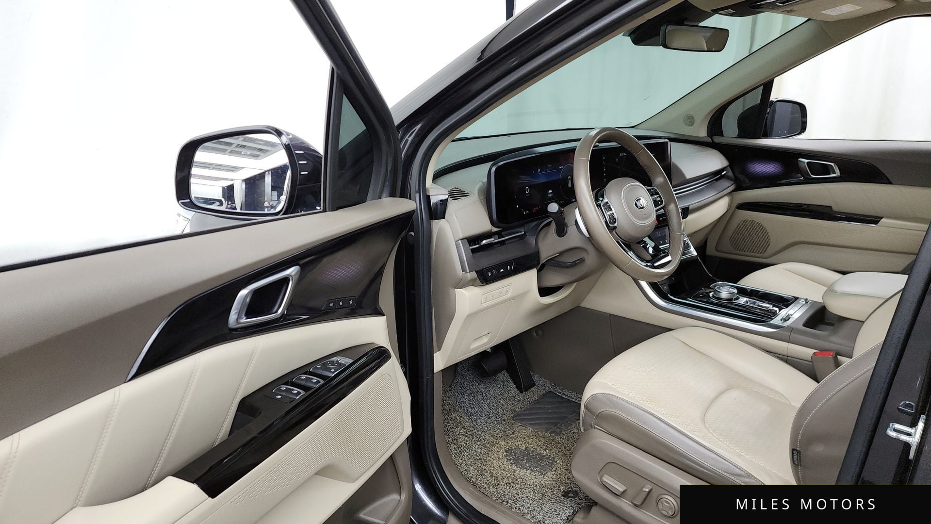 Kia Carnival 2021 — миниатюра 10